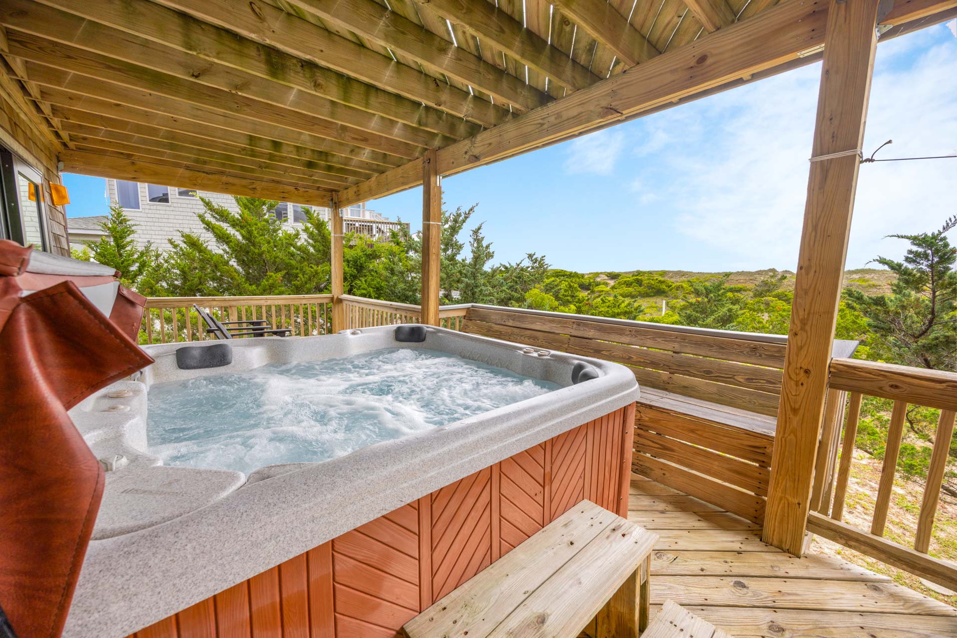 Surf Or Sound Realty 29 Two Cay Seas Hot Tub