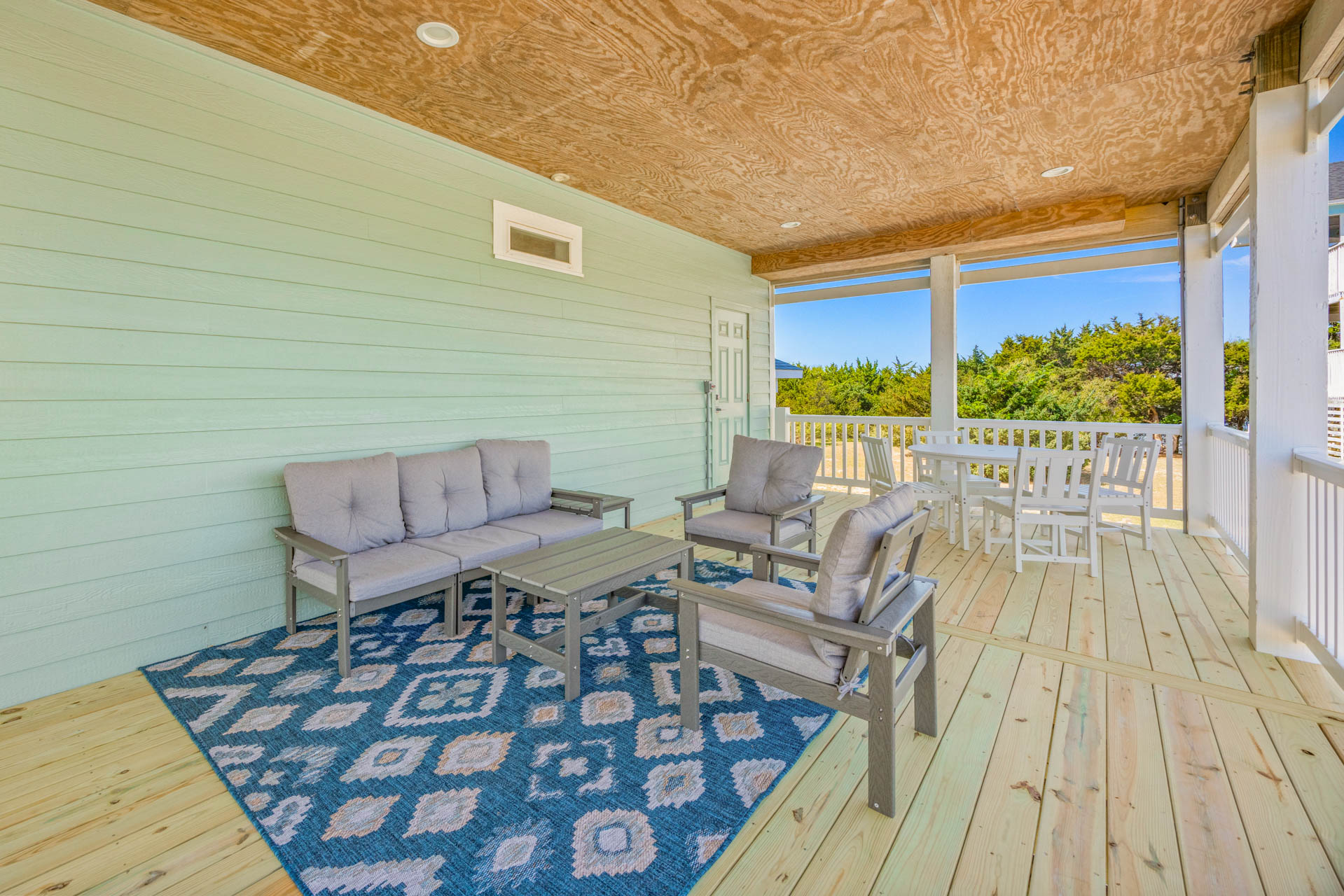 Surf Or Sound Realty 1110 Ipanema Waves Deck 1