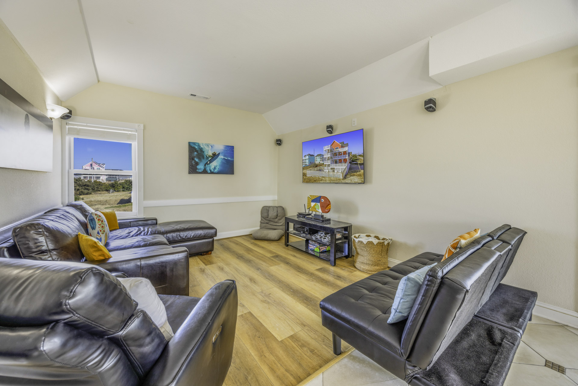 Surf Or Sound Realty 575 Rodanthe Paradise Game Room 1