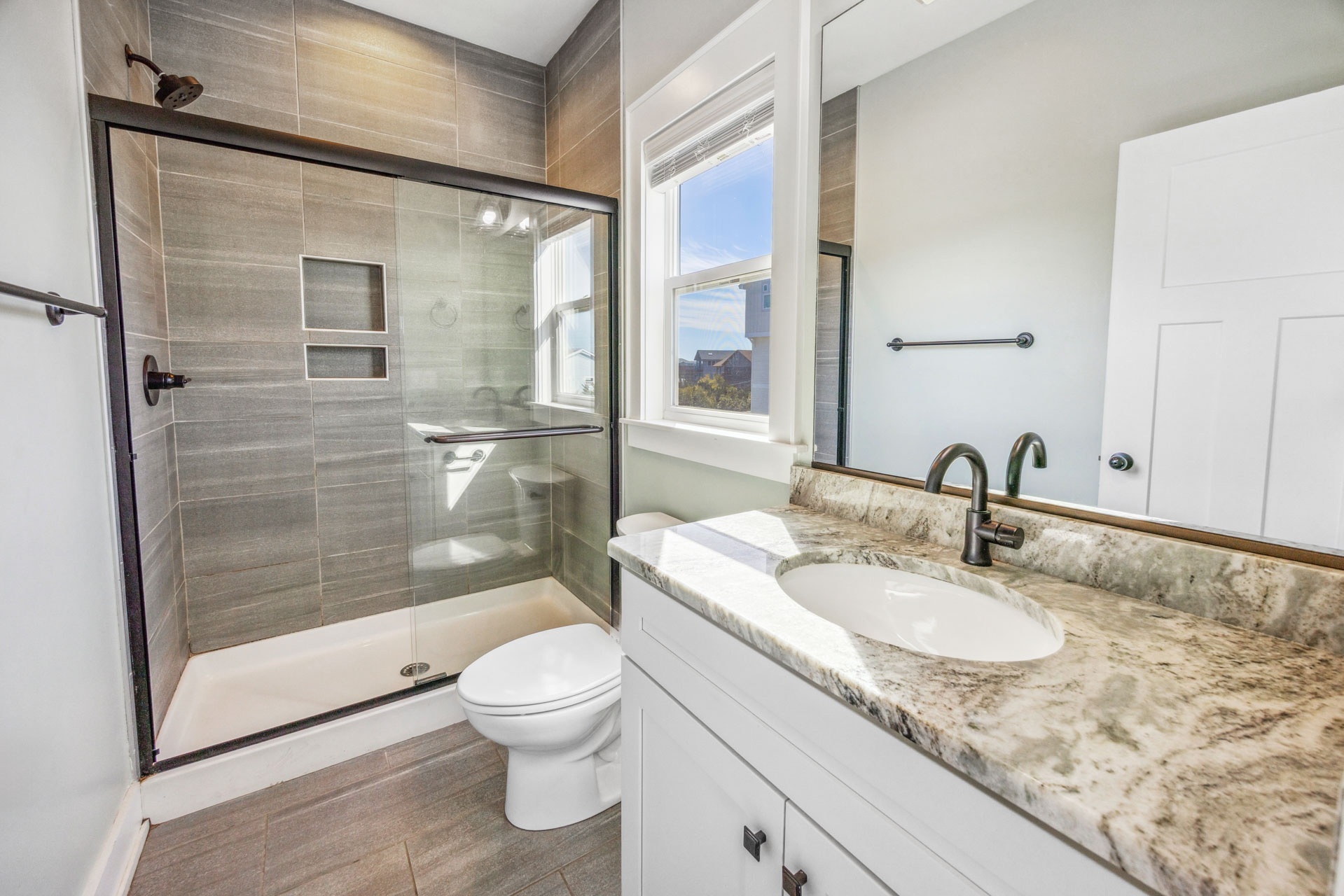 Surf Or Sound Realty 862 Perfect 10 Bedroom 3 3