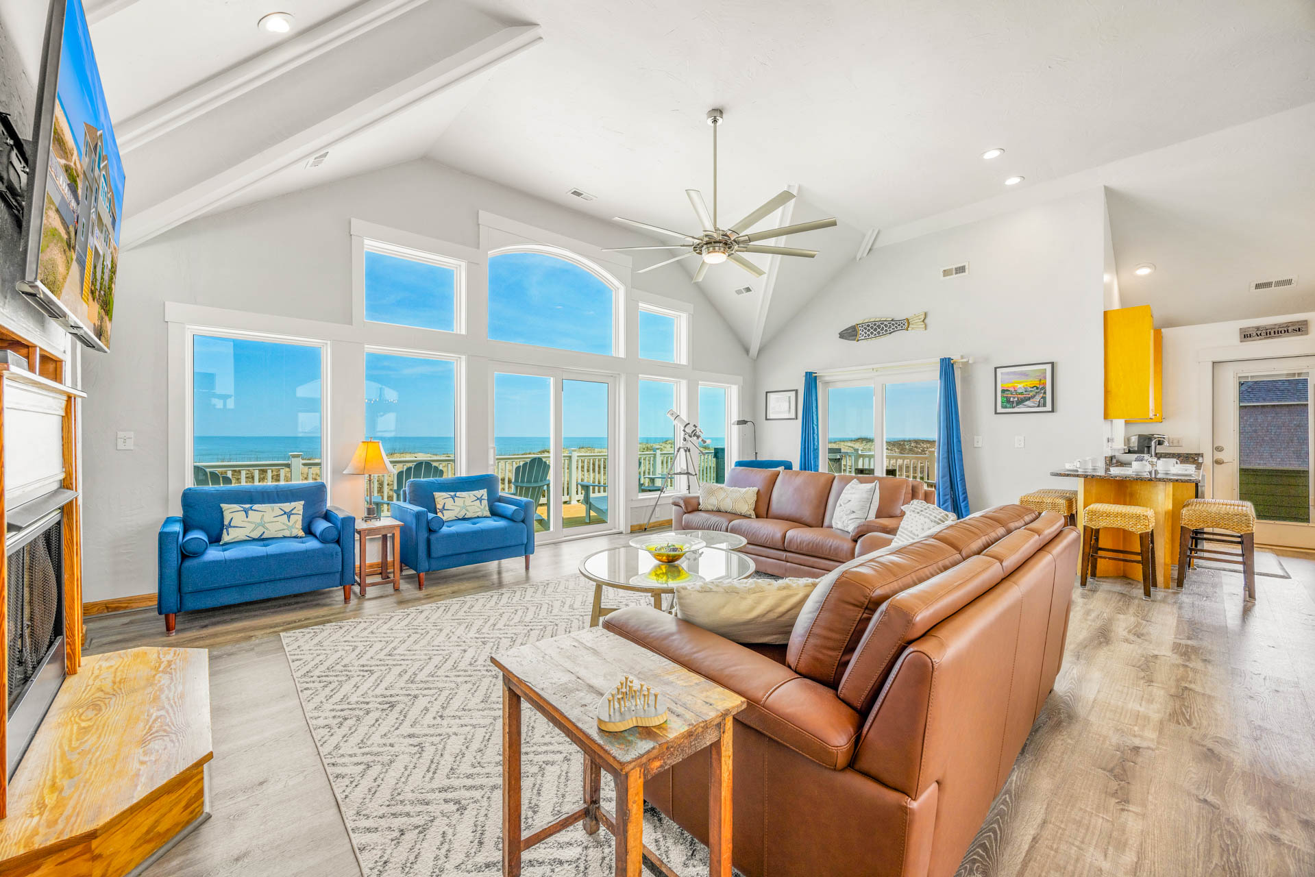 Surf Or Sound Realty 31 1St Wave Great Room 3