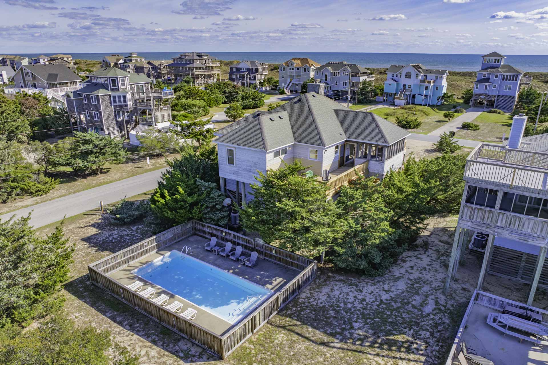 Surf Or Sound Realty 753 Longview Exterior 9