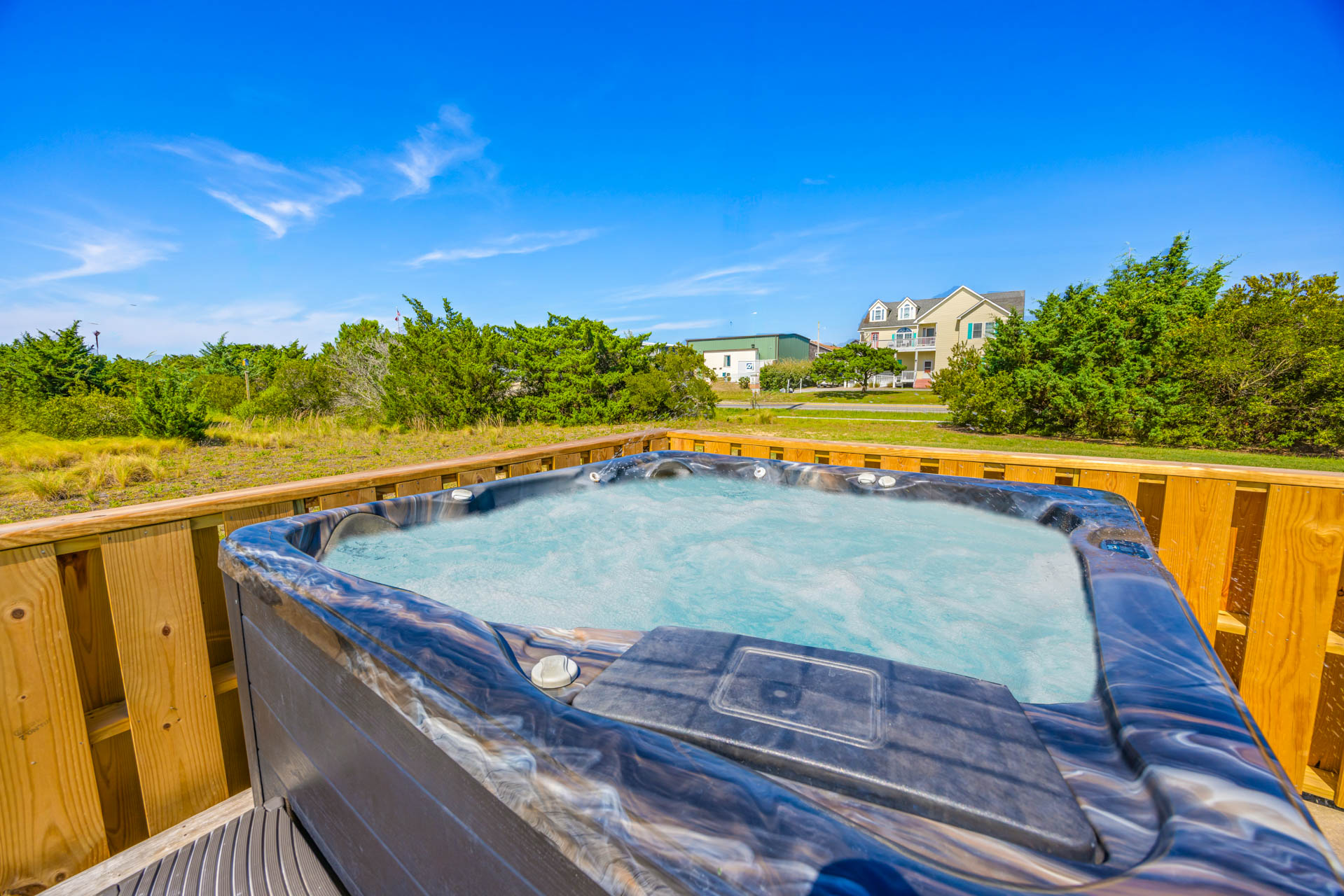 Surf Or Sound Realty 727 Knights In Salvo Hot Tub