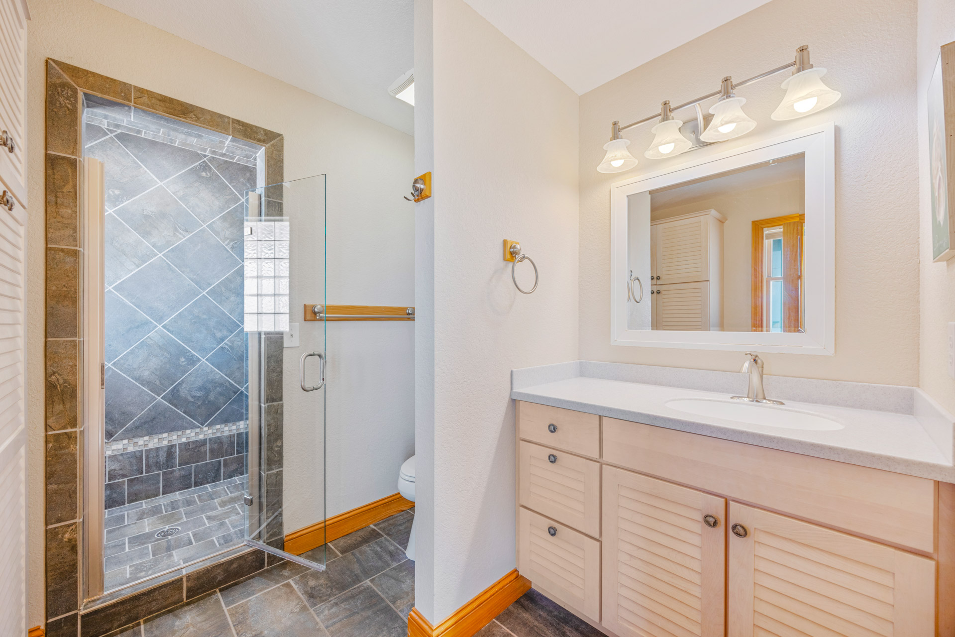 Surf Or Sound Realty 12 Bermuda Dunes Bedroom 2 3