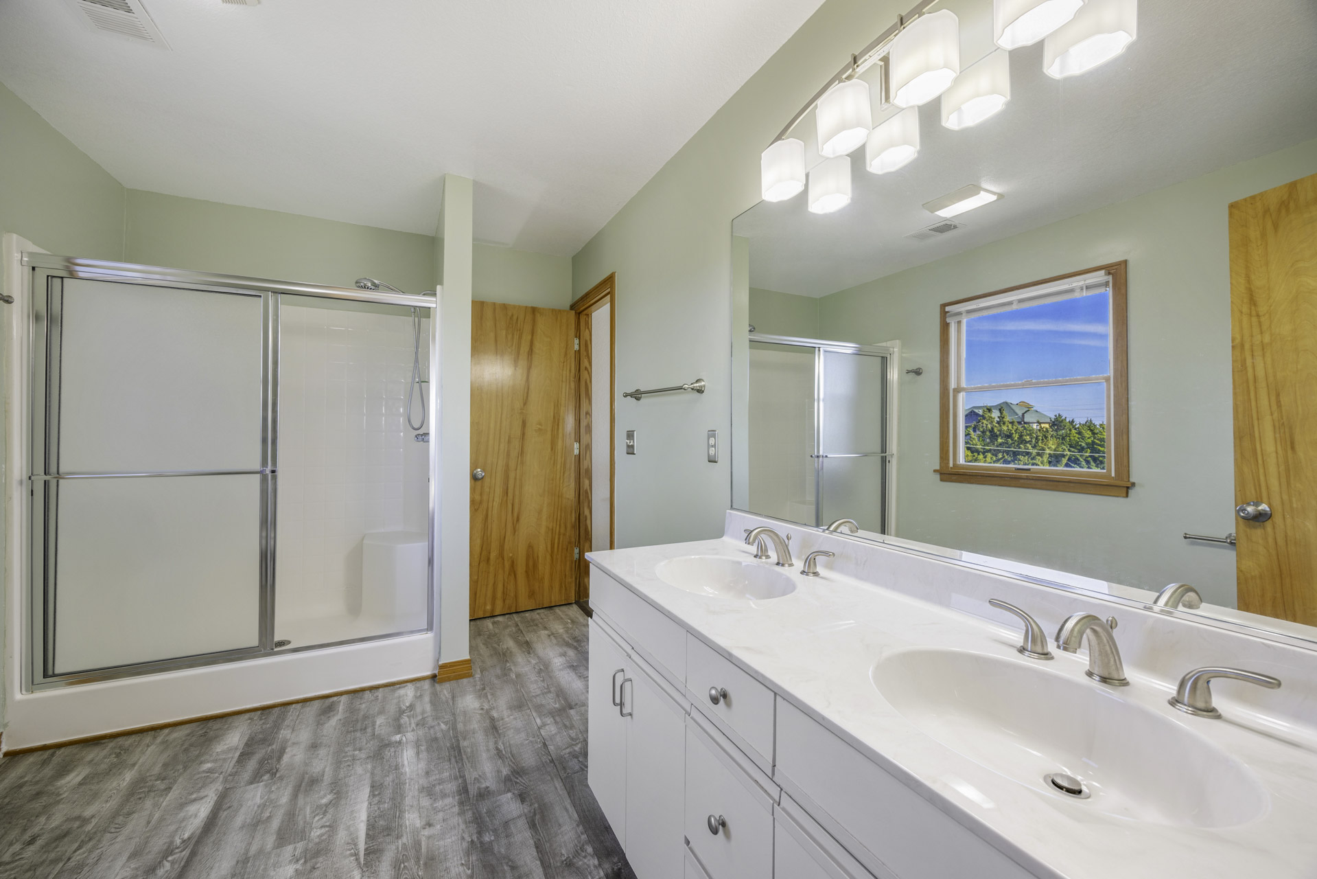 Surf Or Sound Realty 393 Sandfiddler Bedroom 1 3