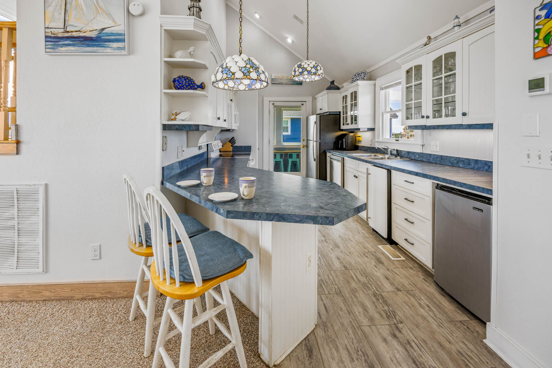 Surf Or Sound Realty 1040 Dolphin's Watch Kitchen 1