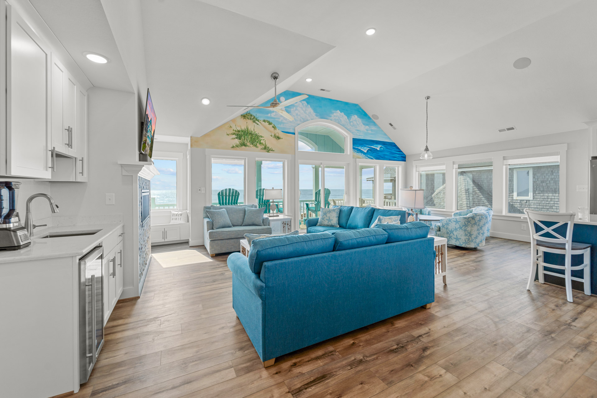 Hatteras Holiday - #1093 | Surf or Sound