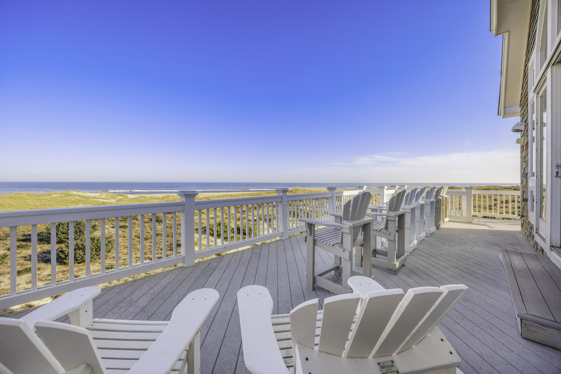 Surf Or Sound Realty 270 Seagate Station Deck 1