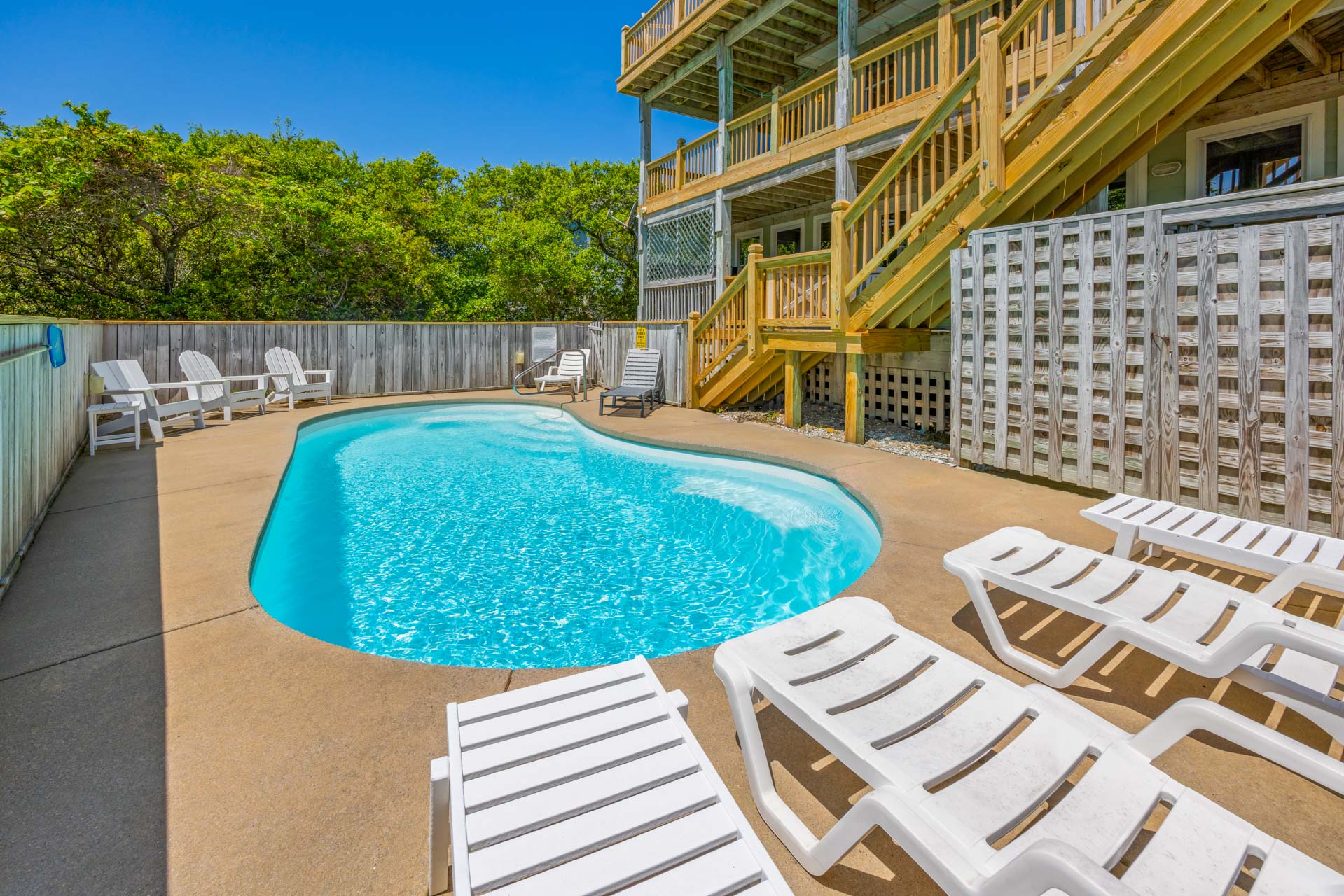 Surf Or Sound Realty 1027 The Kinnakeet Retreat Pool Area 3