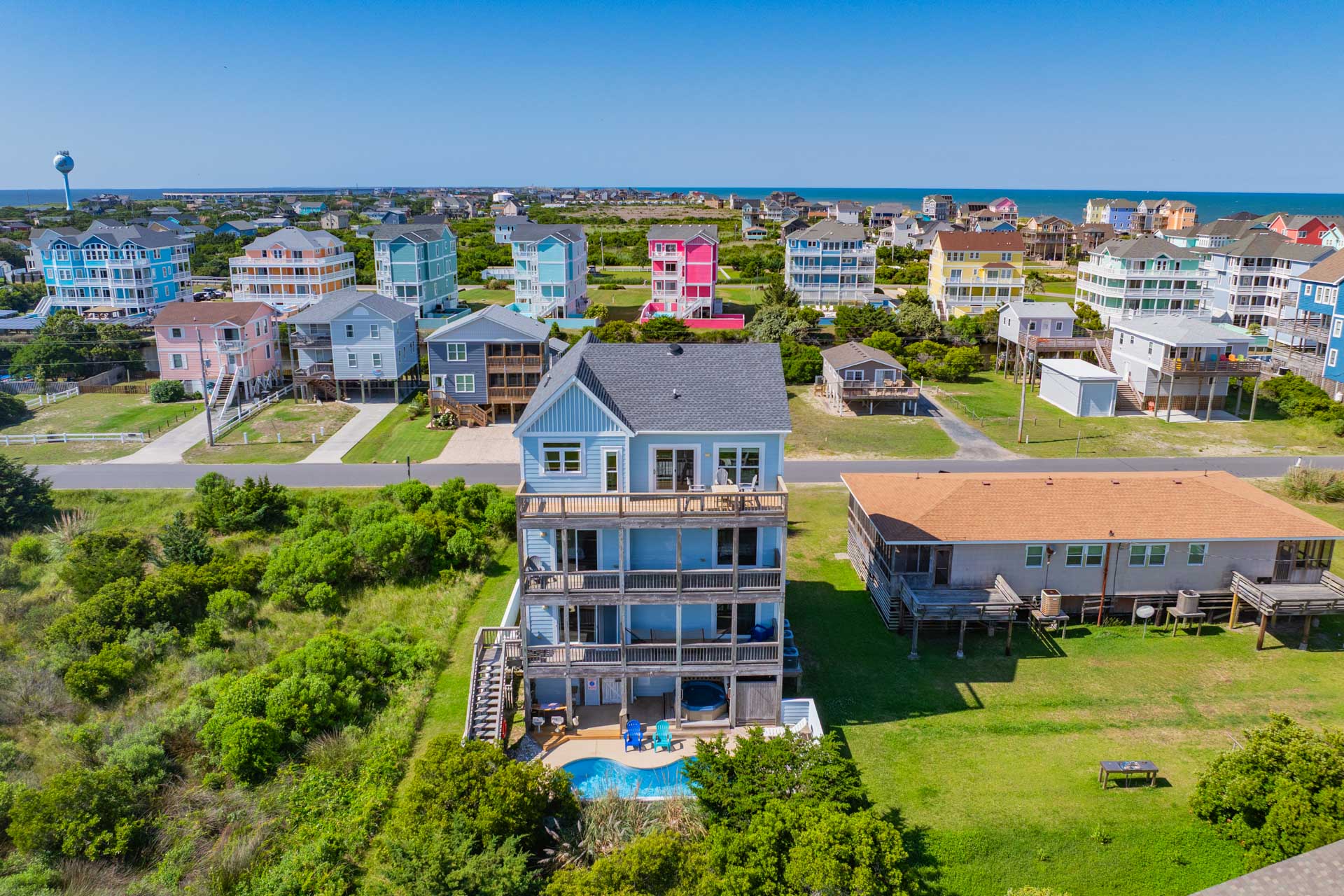 Surf Or Sound Realty 541 Alex's Hideaway Exterior 7