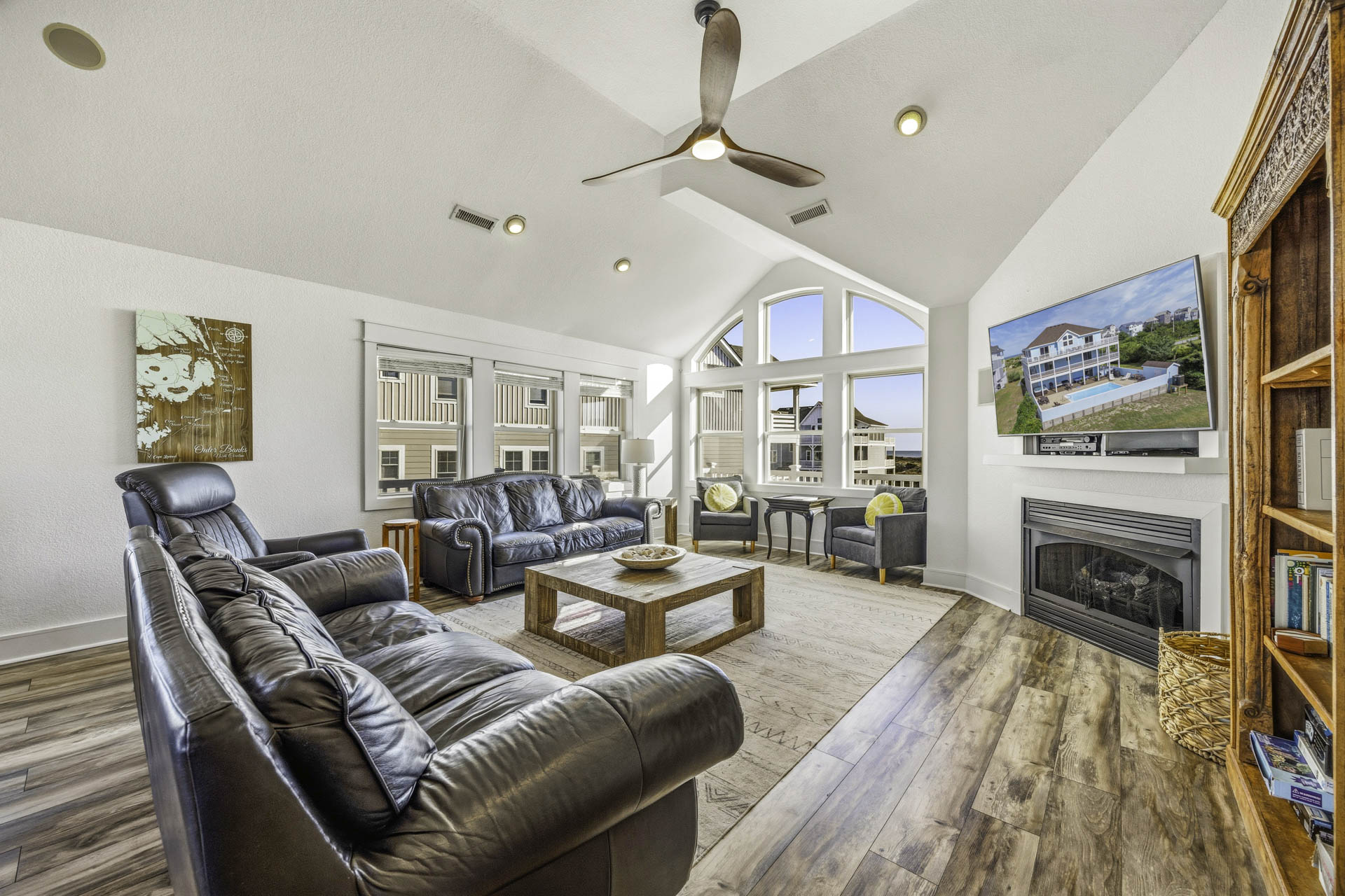 Surf Or Sound Realty 1156 Lemonade Great Room 3