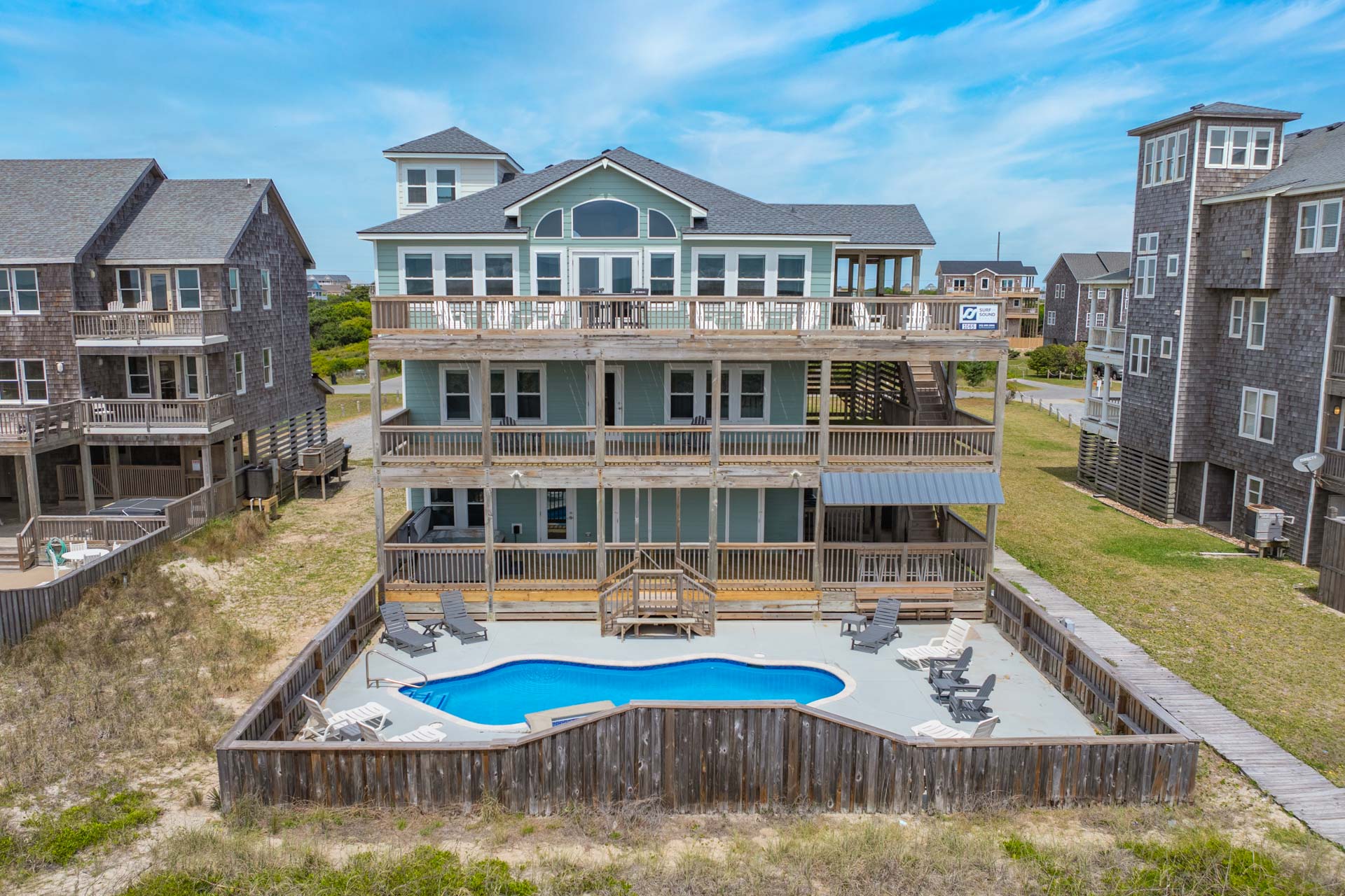 Surf Or Sound Realty 1065 Shorehouse Exterior 7