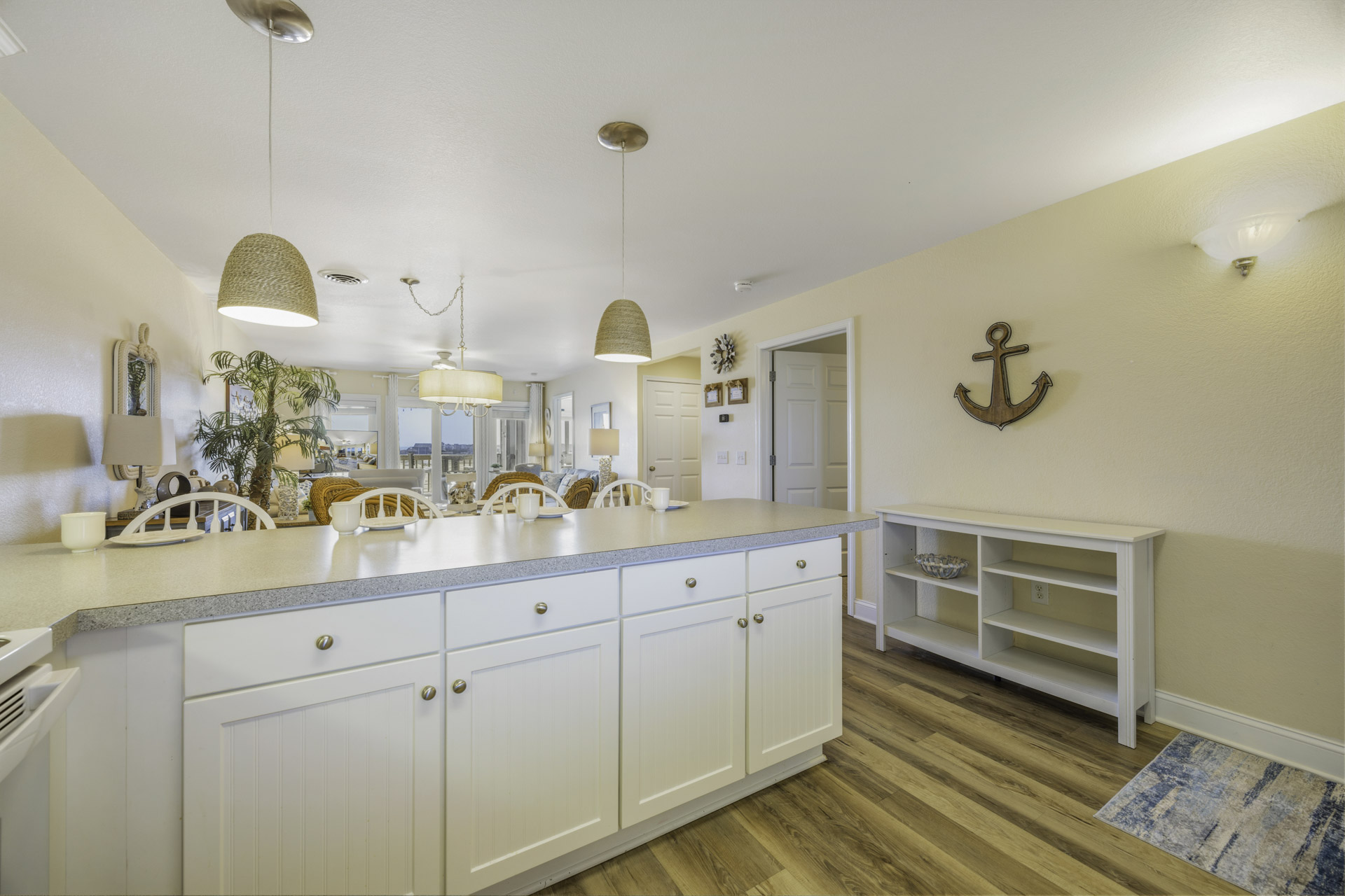 Surf Or Sound Realty 582 Top Notch Kitchen 3
