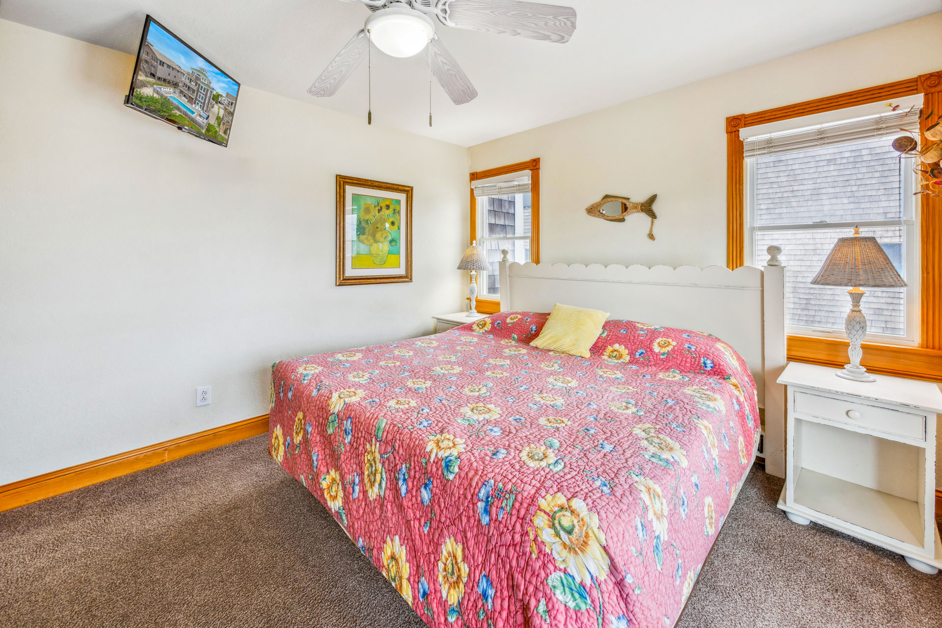 Surf Or Sound Realty 594 Hatteras Escape Bedroom 5 2