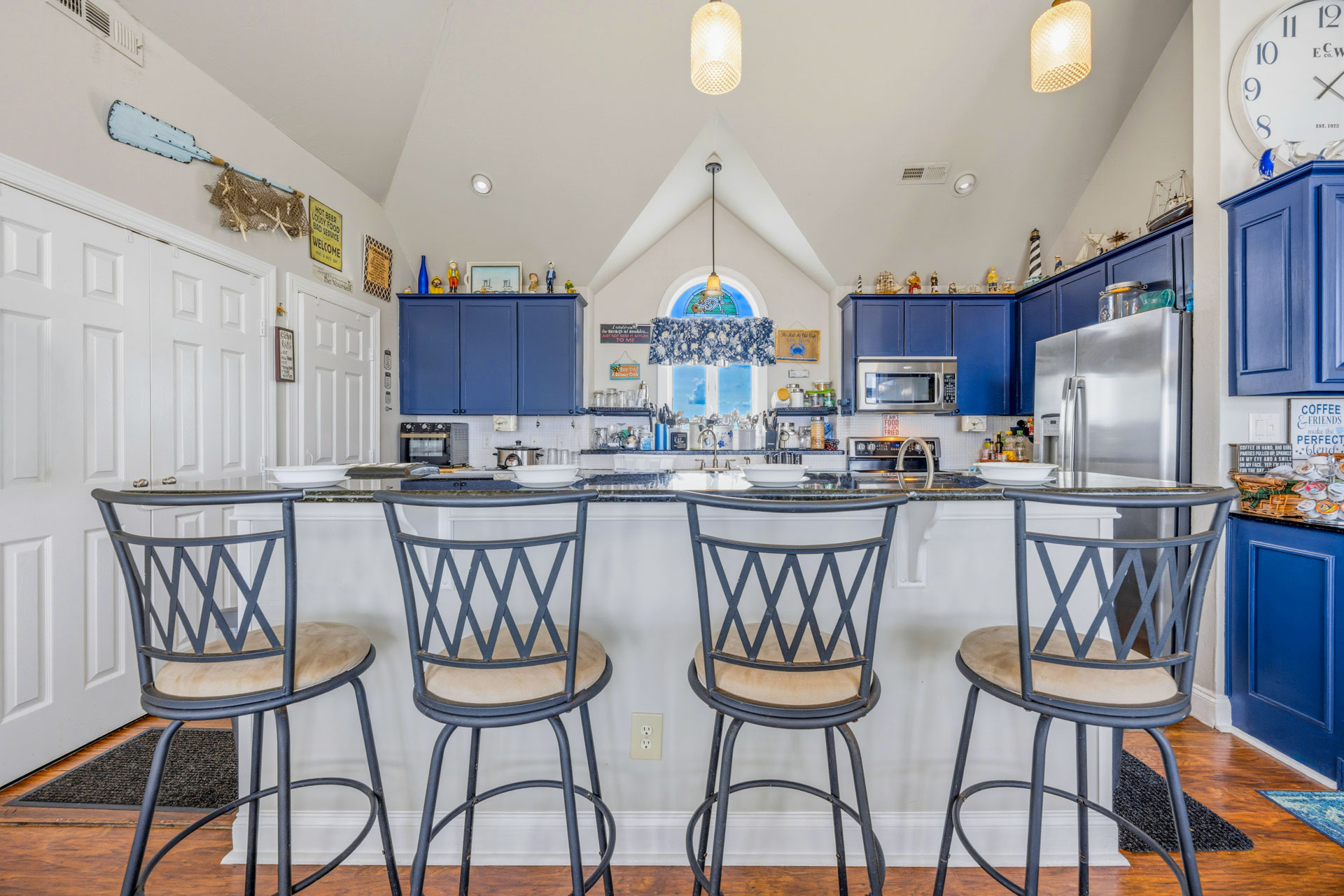 Surf Or Sound Realty 750 Sailor's Landing Kitchen 2