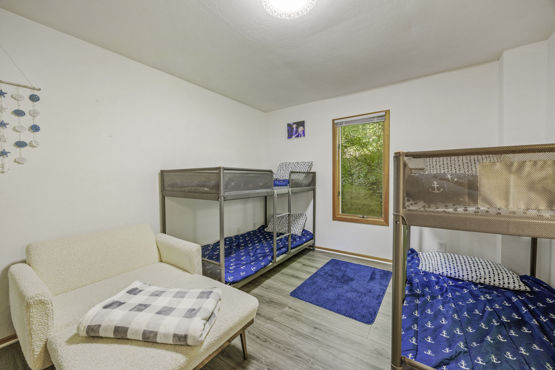 Surf Or Sound Realty 1242 Our Happy Place Bedroom 3 2