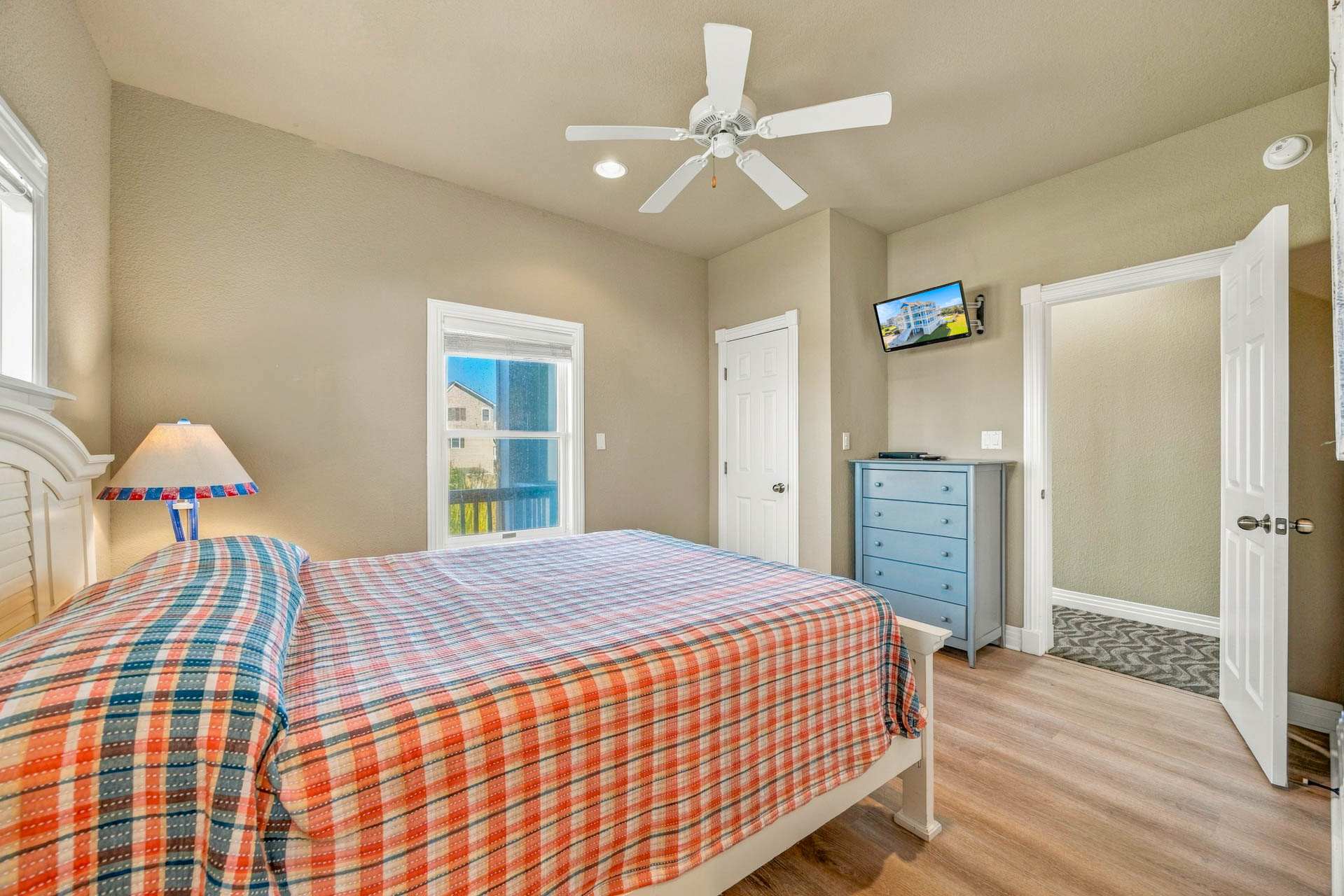 Surf Or Sound Realty 569 Cape Winds Bedroom 5 2