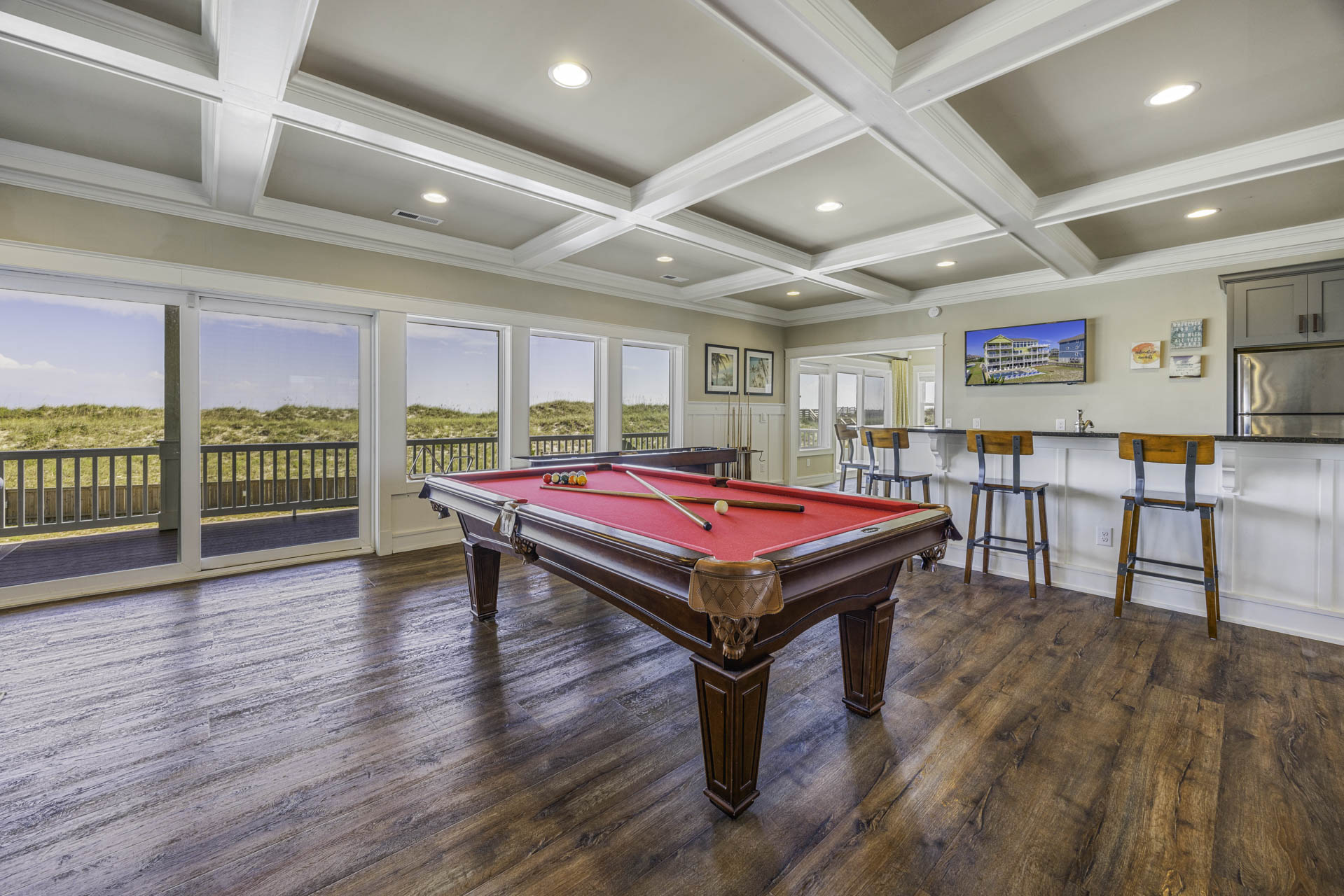 Surf Or Sound Realty 836 Hatteras Grander Game Room 4
