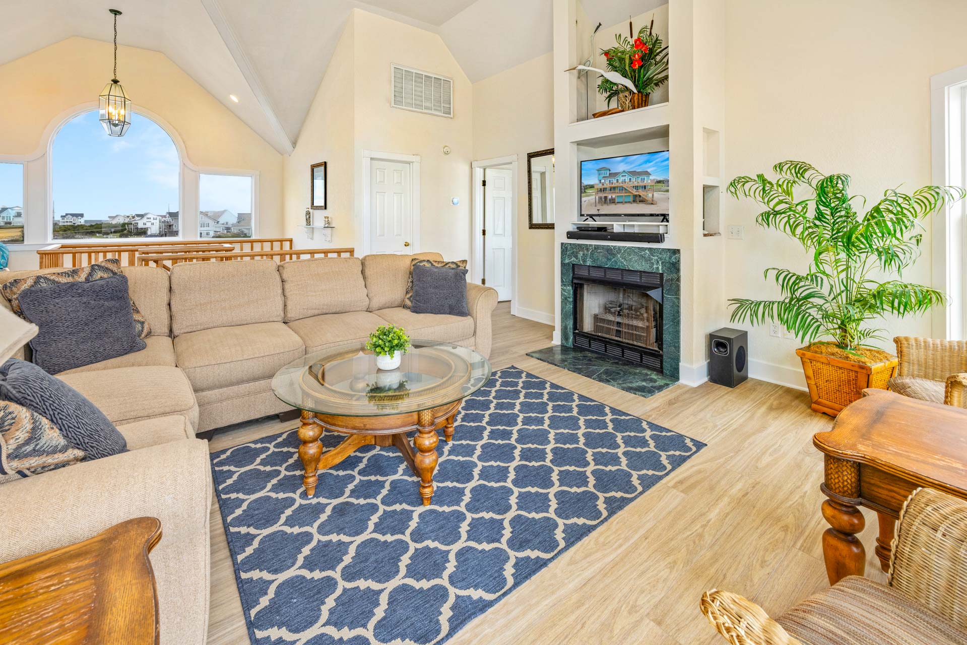 Surf Or Sound Realty 180 Perfect Peace Great Room 3