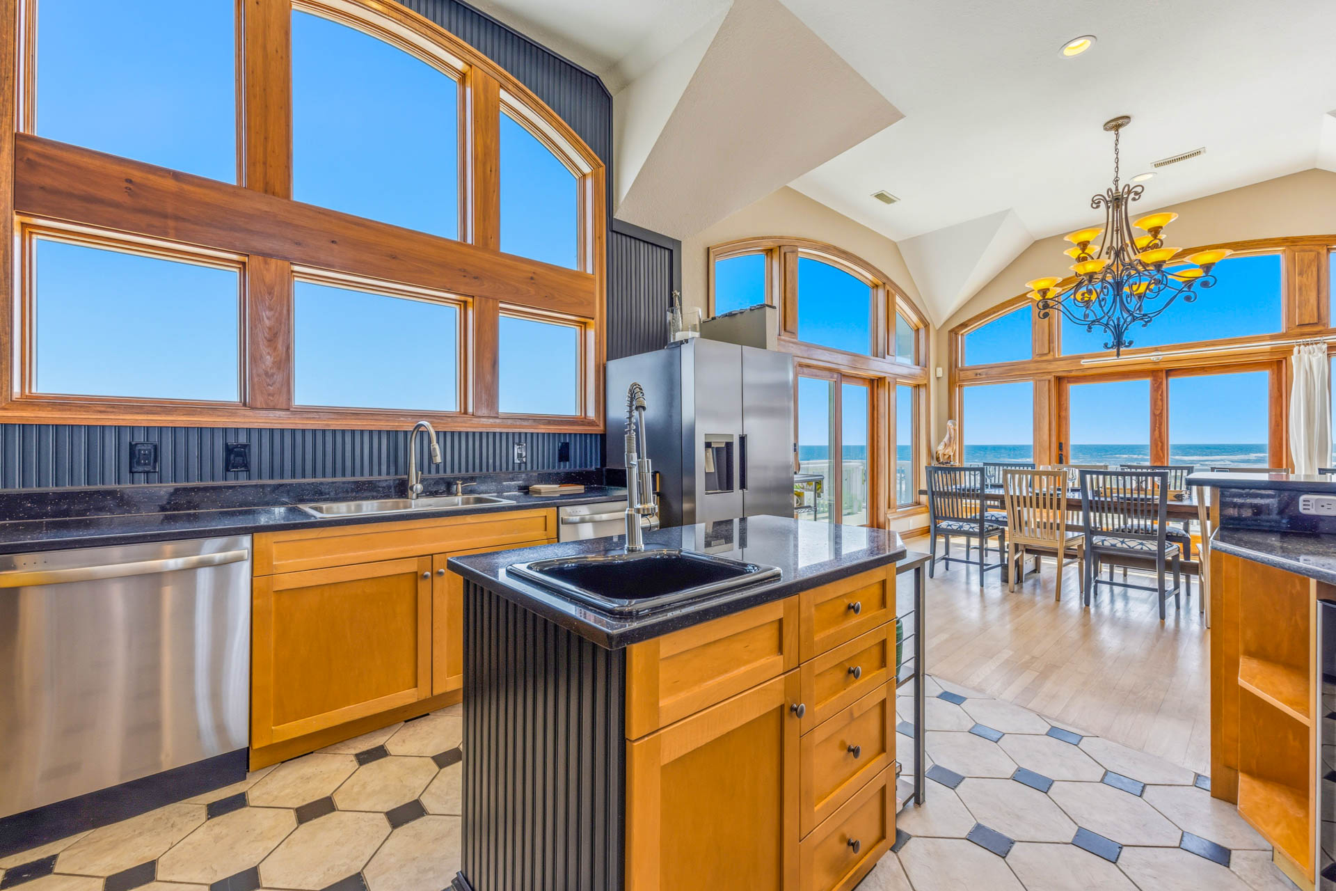 Surf Or Sound Realty 1248 Worth The Wait Kitchen 4