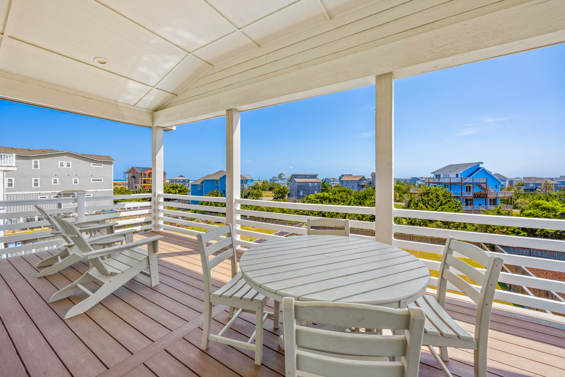 Surf Or Sound Realty 884 Starfish Story Deck 1