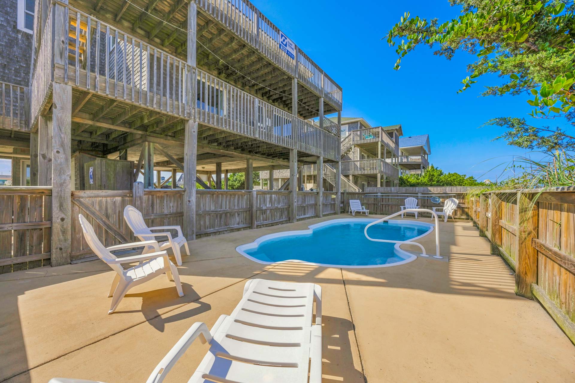 Surf Or Sound Realty 706 Beach Play Pool Area 2