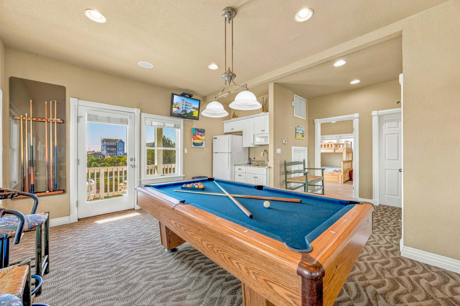Surf Or Sound Realty 569 Cape Winds Game Room 4