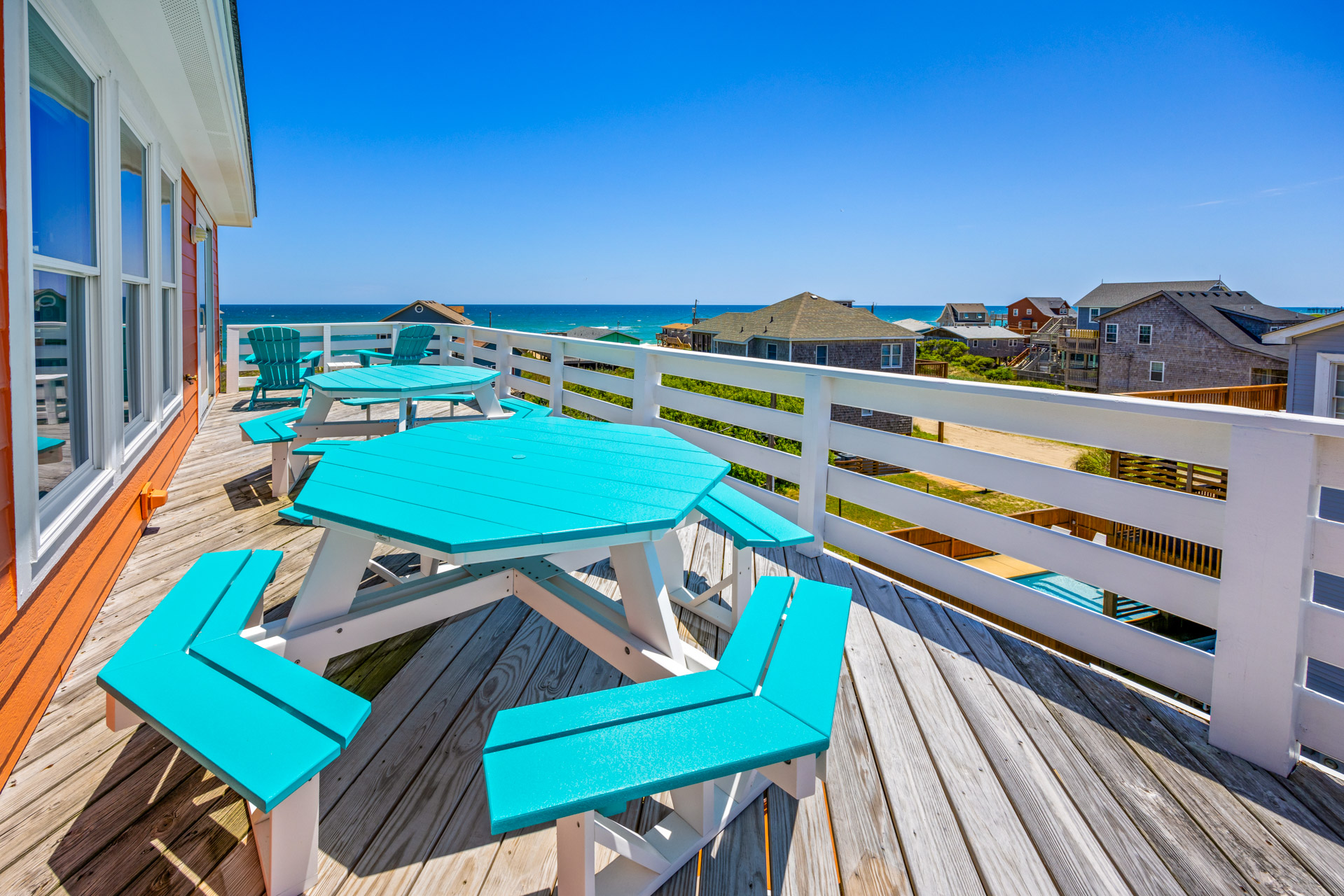 Surf Or Sound Realty 542 Day Drinkin Deck 1