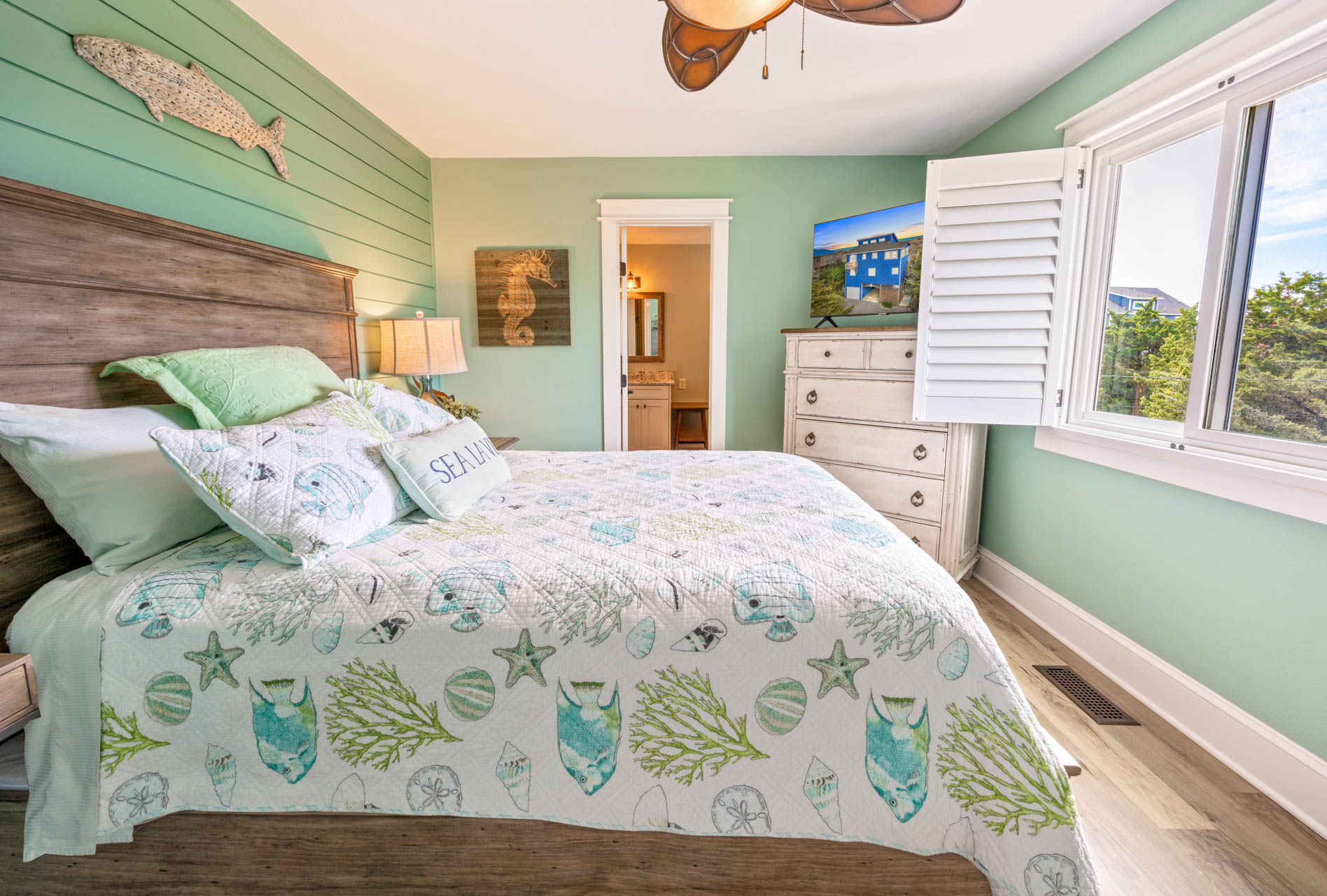 Beaches N Breezes - #839 | Surf or Sound