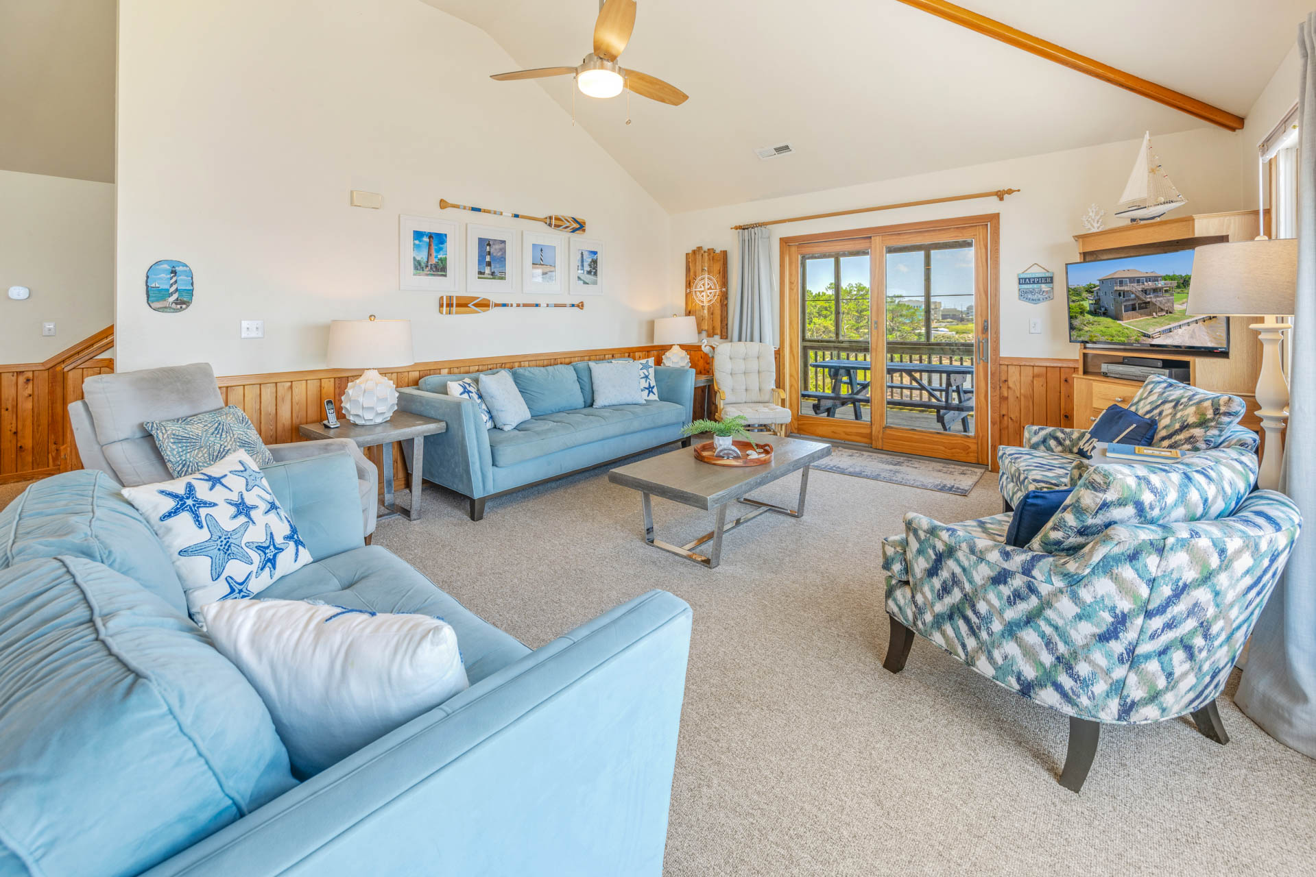 Surf Or Sound Realty 165 Aeolus Great Room 3