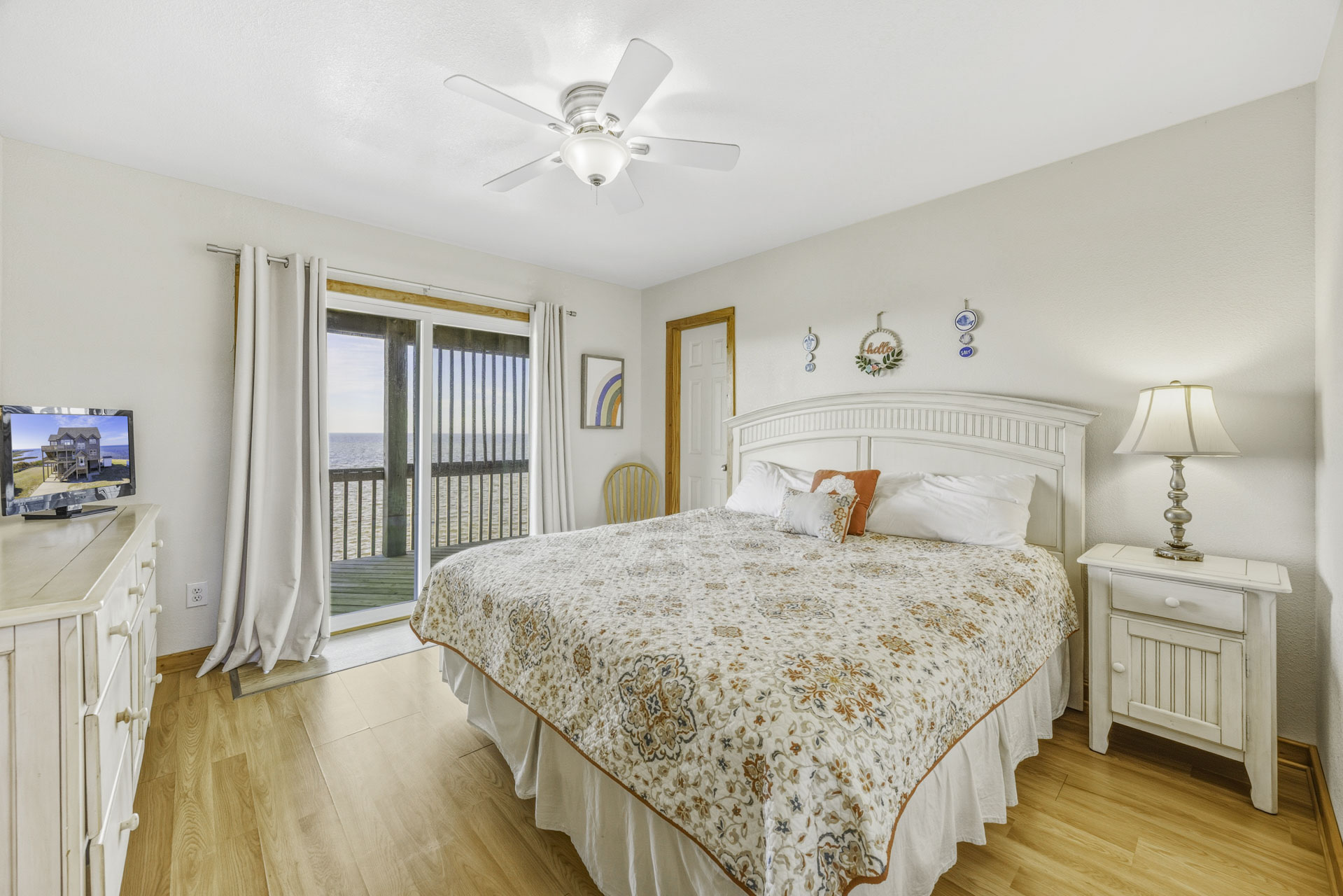 Surf Or Sound Realty 1047 LV 2 Kite Bedroom 2 1