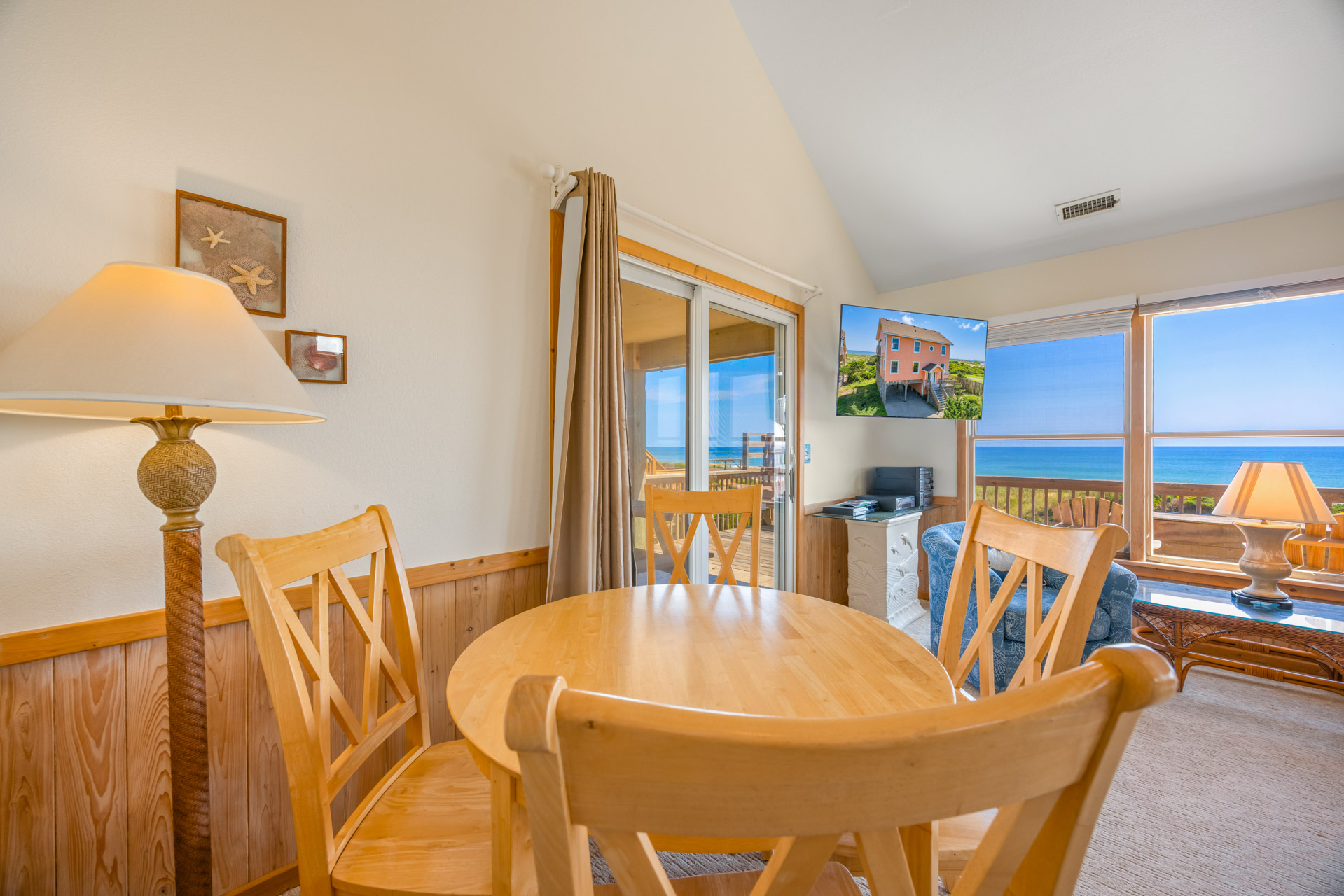 Surf Or Sound Realty 287 Surf Side Great Room 3
