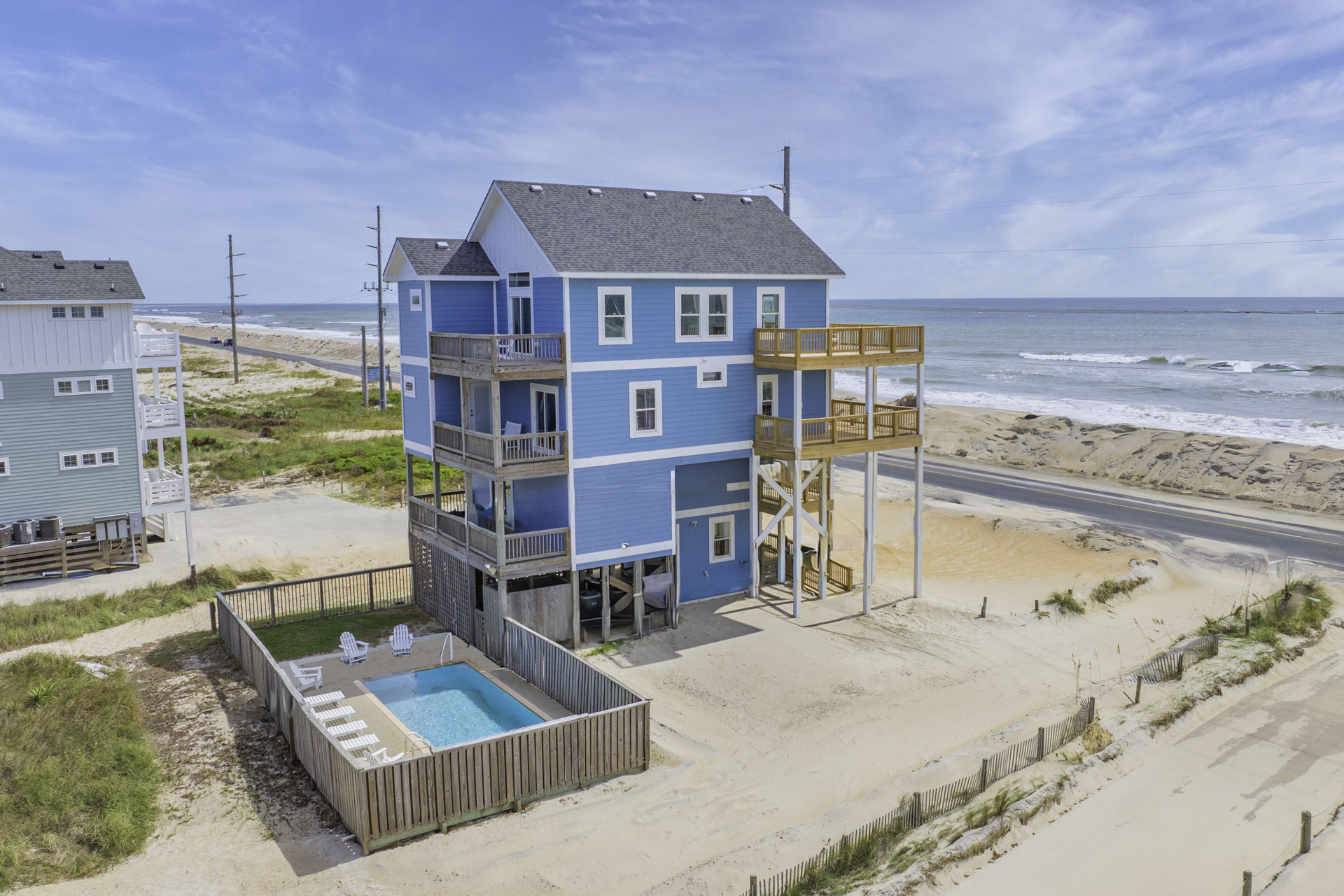 Surf Or Sound Realty 1070 Hatteras Comfort Exterior 8