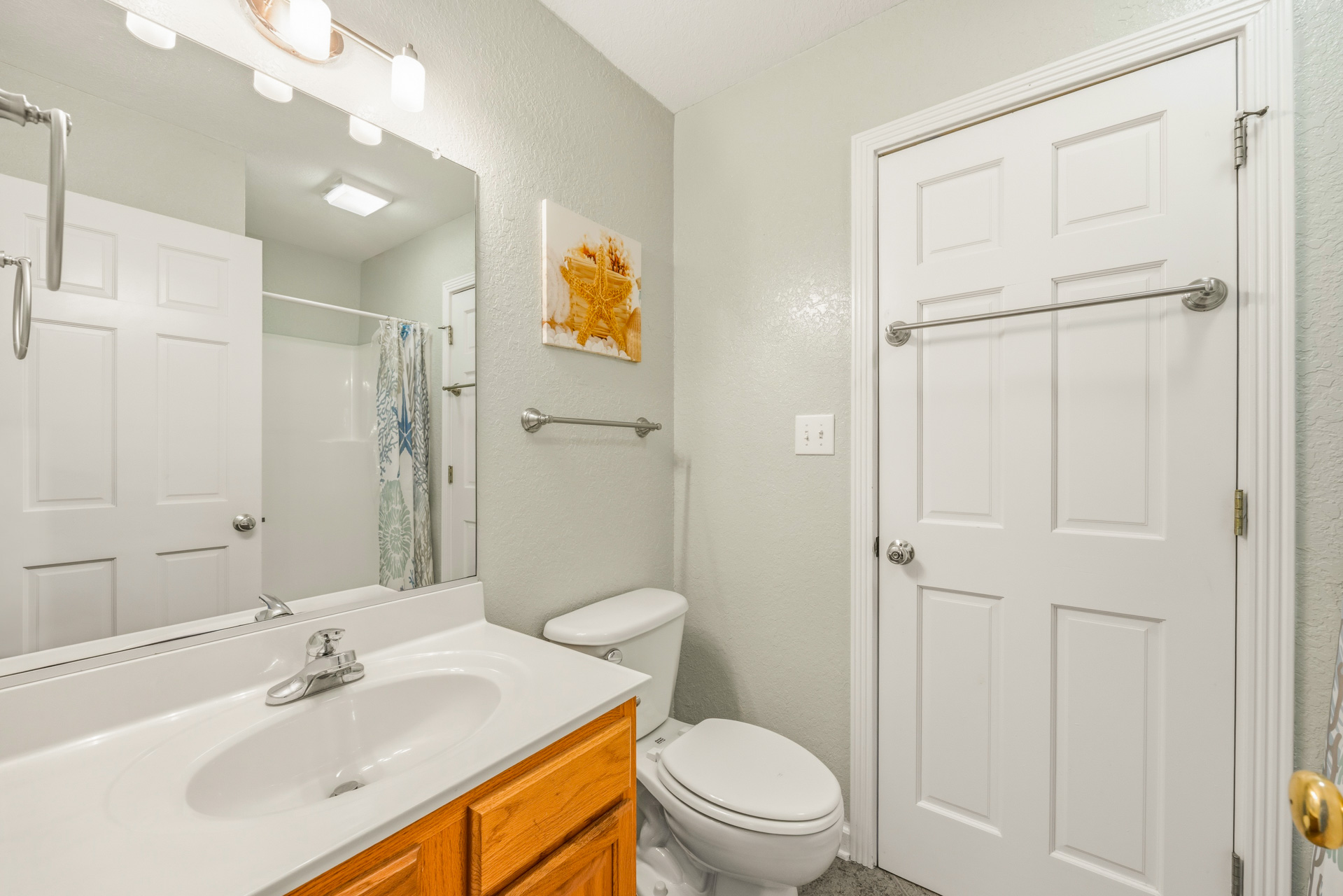 Surf Or Sound Realty 868 Forever Sunshine Bedroom 6 3