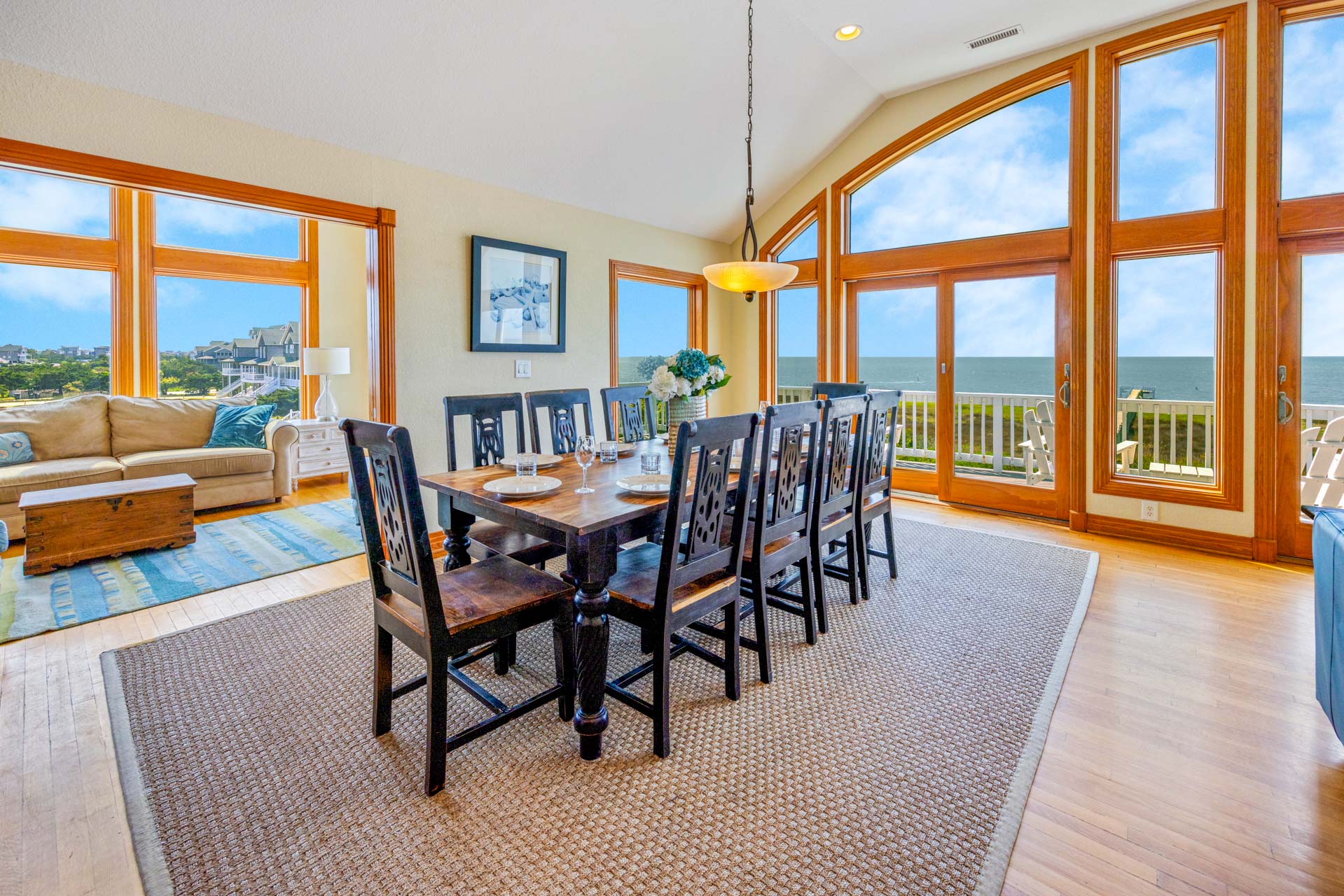 Surf Or Sound Realty 1029 Sunset Serenade Dining Area 4