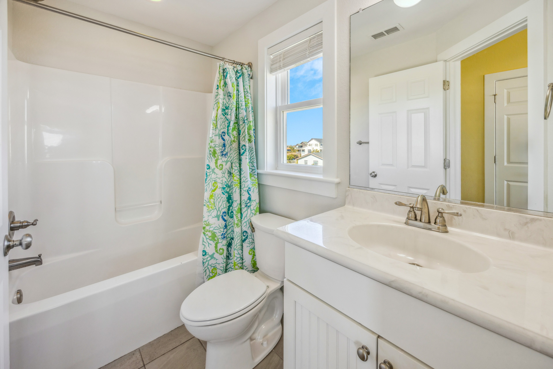 Surf Or Sound Realty 867 Caribbean Paradise Bedroom 5 3
