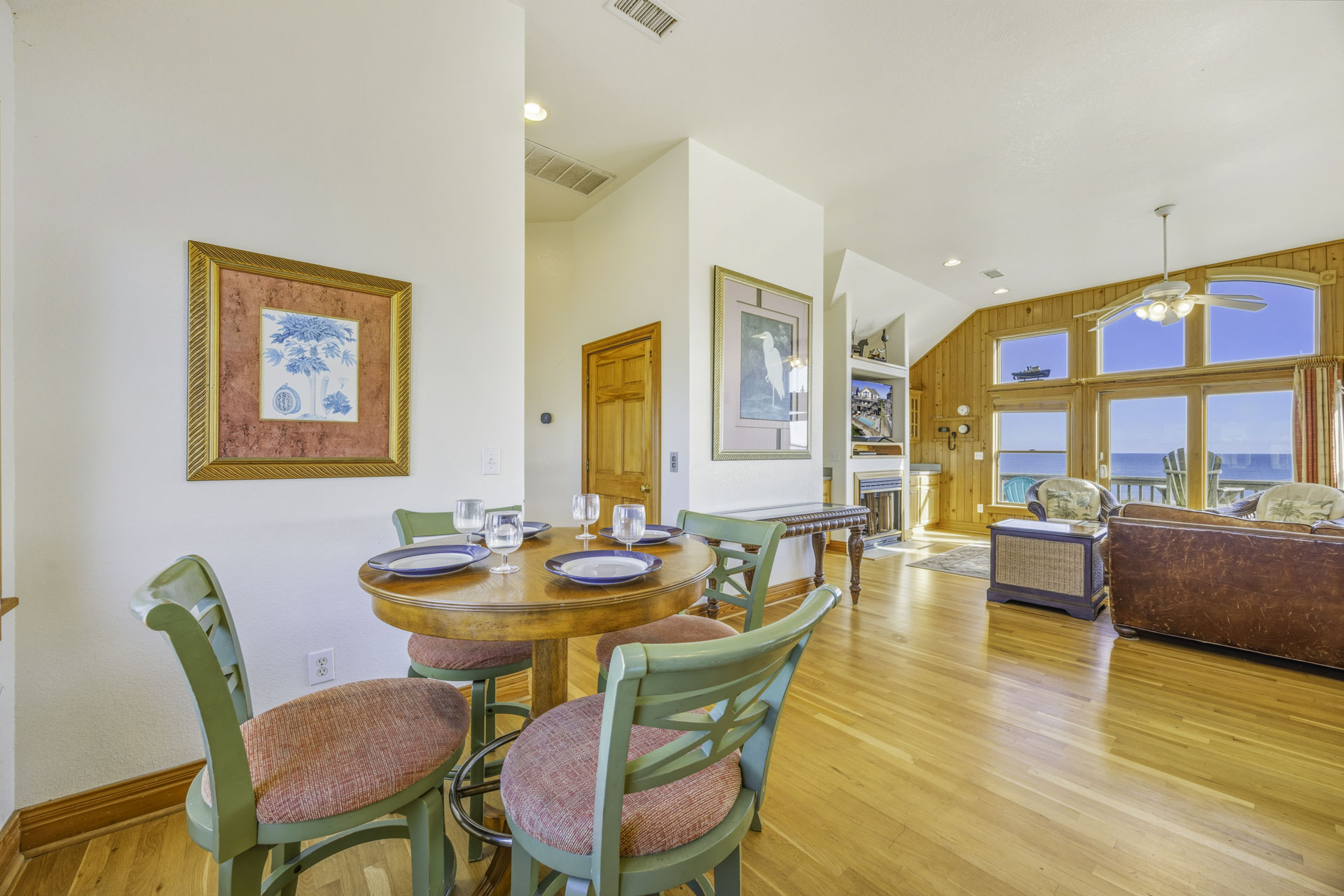 Surf Or Sound Realty 812 Lucille's Board Shack Dining Area 1