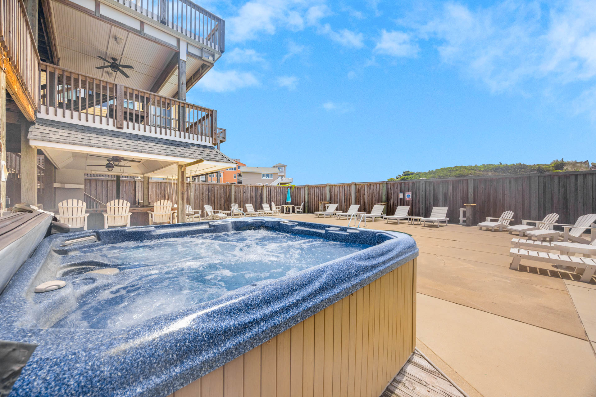 Surf Or Sound Realty 1253 Ocean Rush Hot Tub