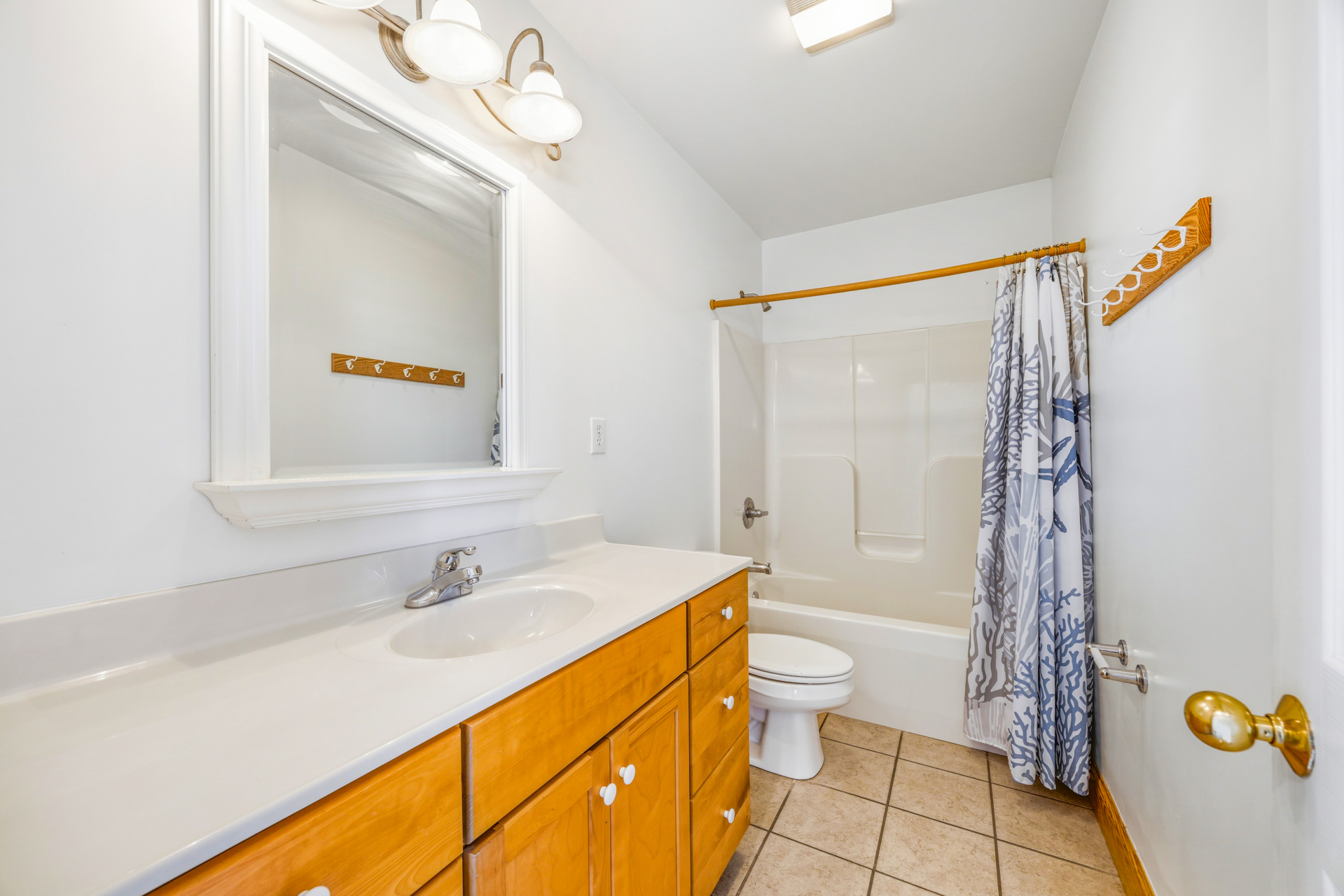 Surf Or Sound Realty 870 Two Sons Bedroom 1 3