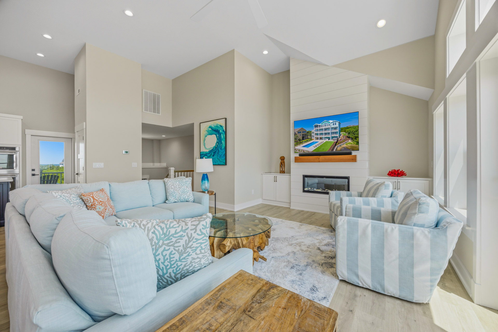 Surf Or Sound Realty 1225 Castaway Cove Great Room 4