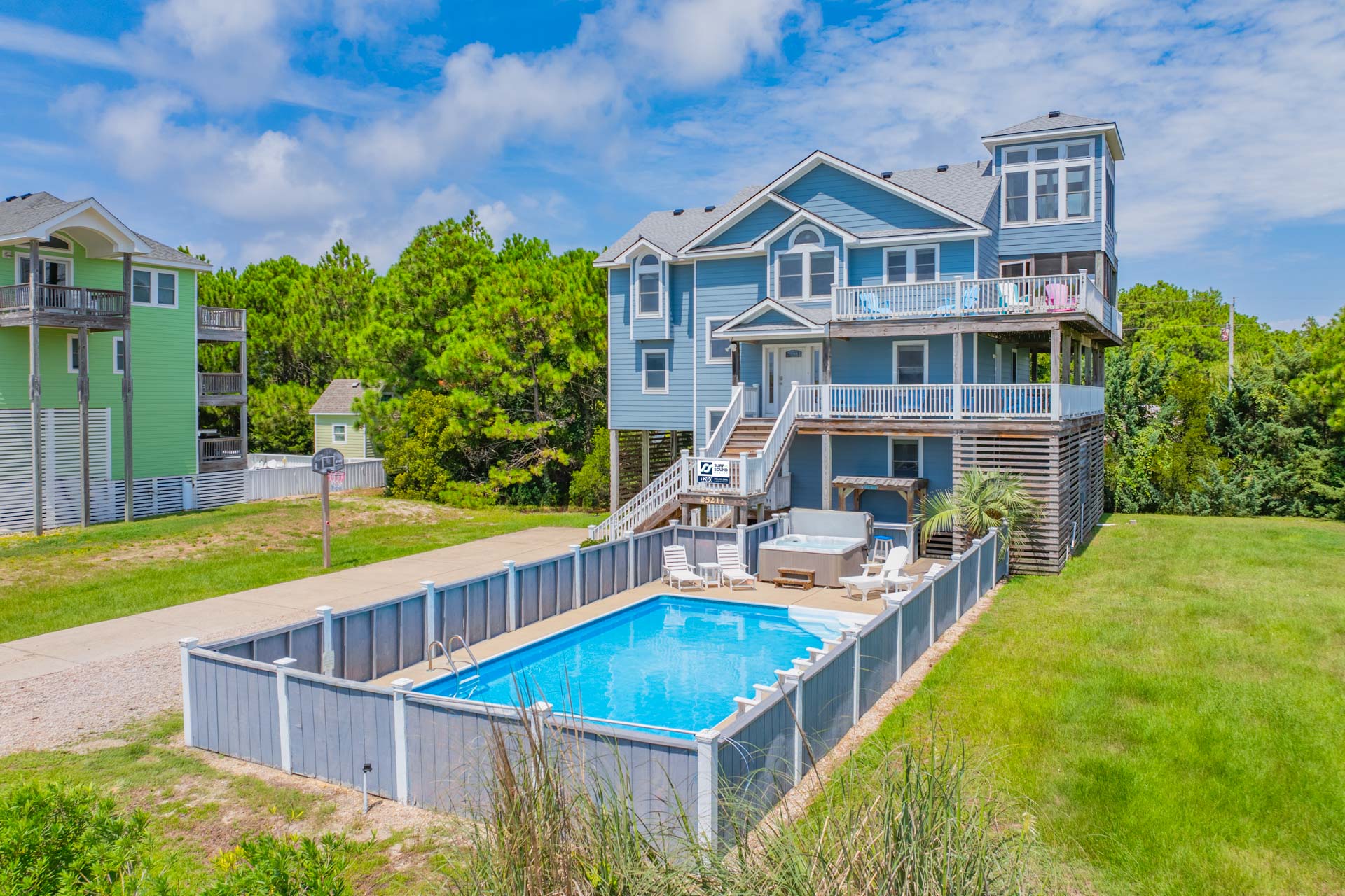 Surf Or Sound Realty 1259 The Annapolitan Exterior 4