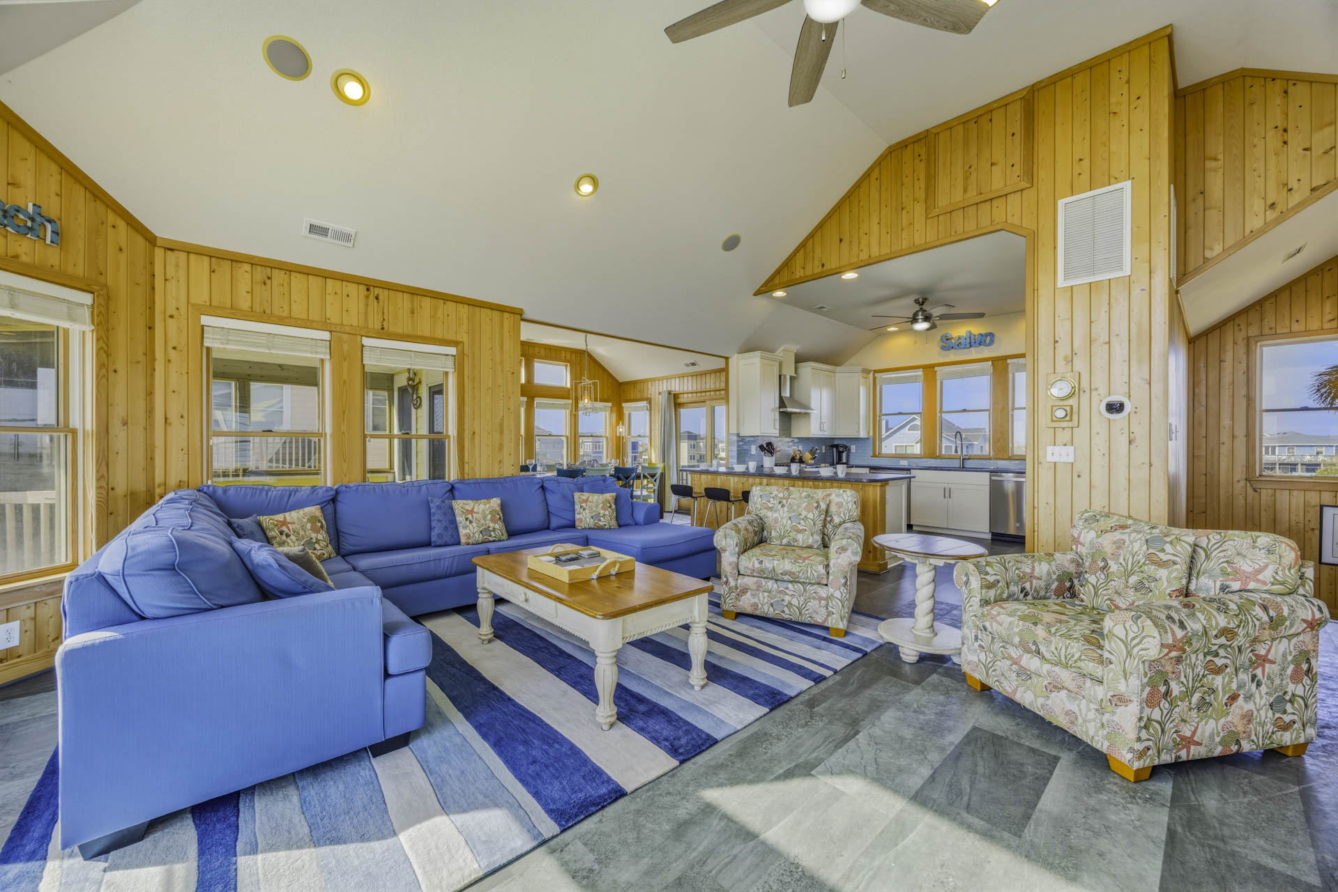 Surf Or Sound Realty 160 Cheerio Great Room 3