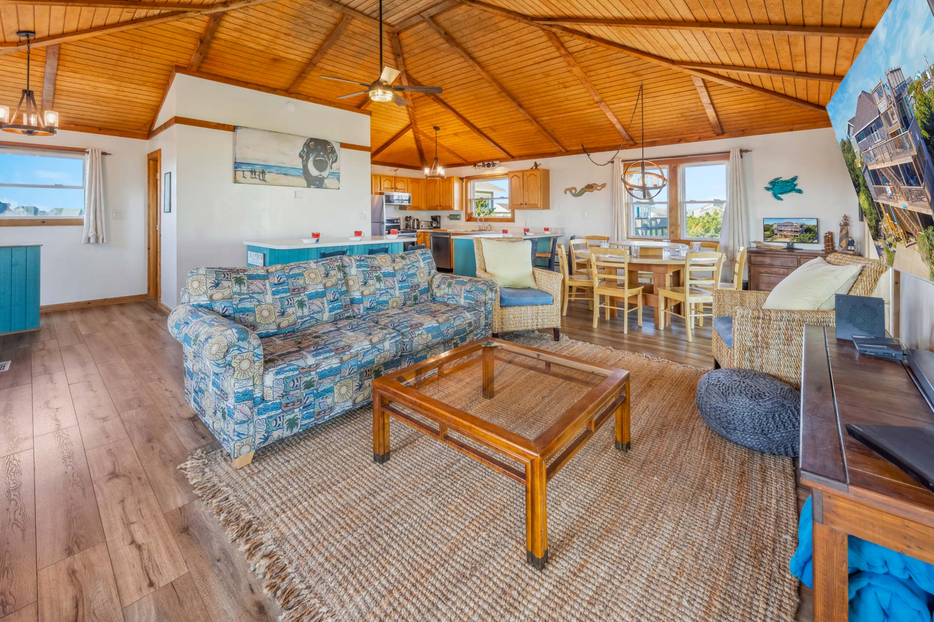 Surf Or Sound Realty 1119 Beach Jam'n Great Room 2
