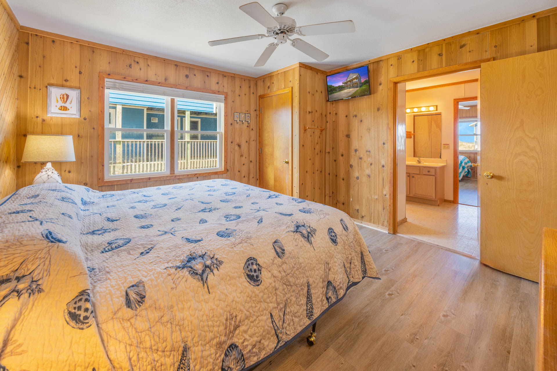 Surf Or Sound Realty 1144 The Sandy House Bedroom 4 2