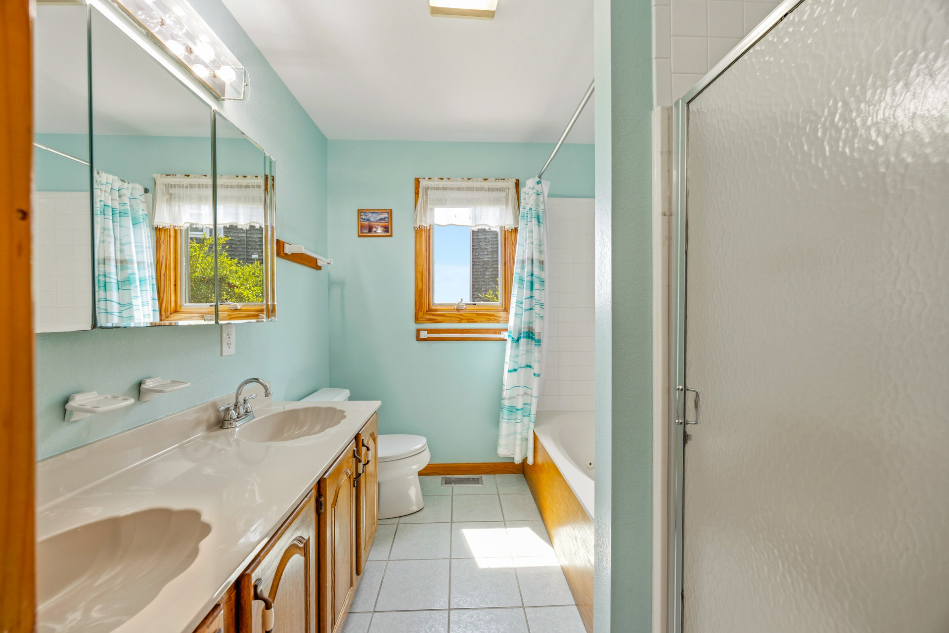 Surf Or Sound Realty 824 Sun Kist Bedroom 1 3
