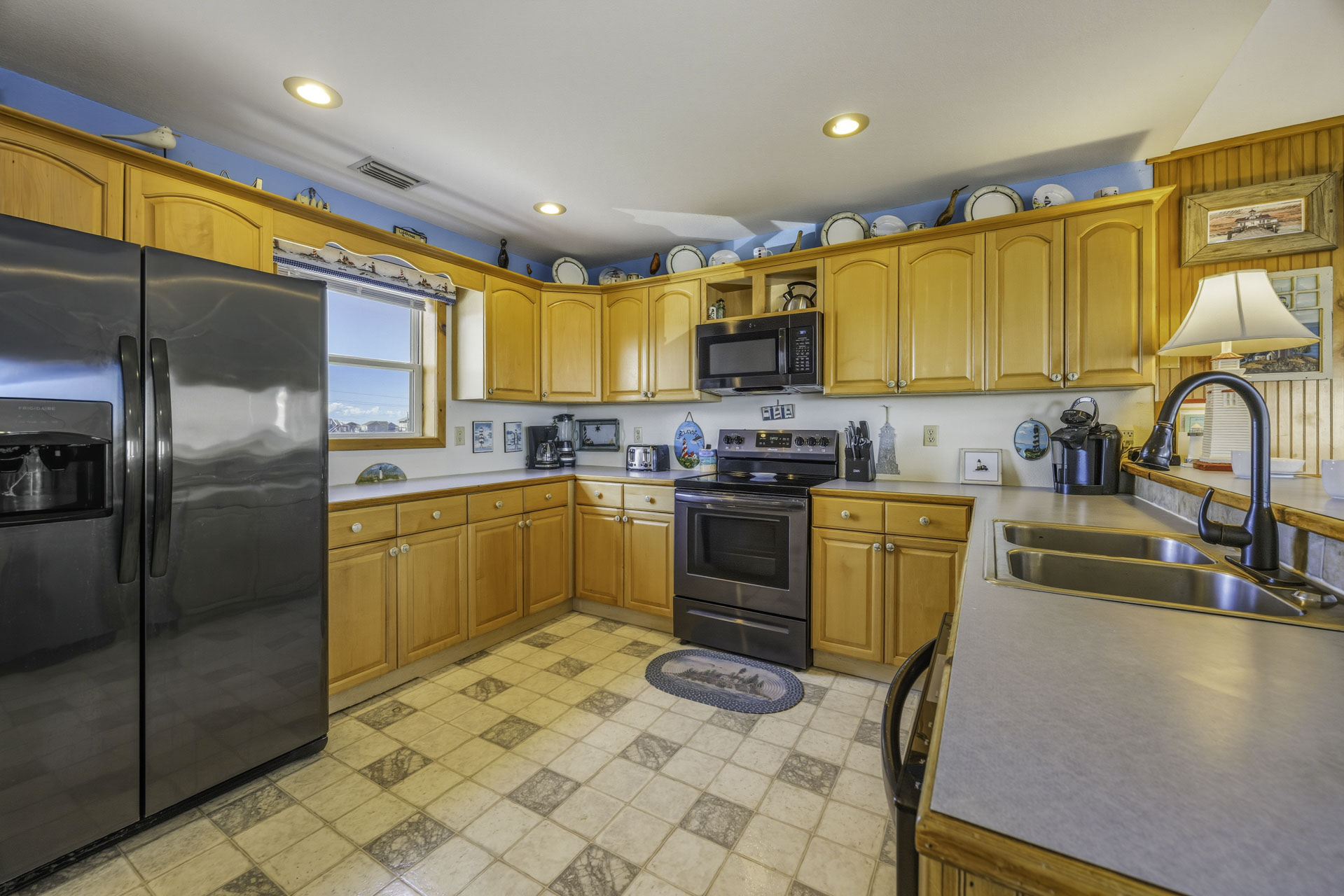 Surf Or Sound Realty 1230 Hideaway East Kitchen 1