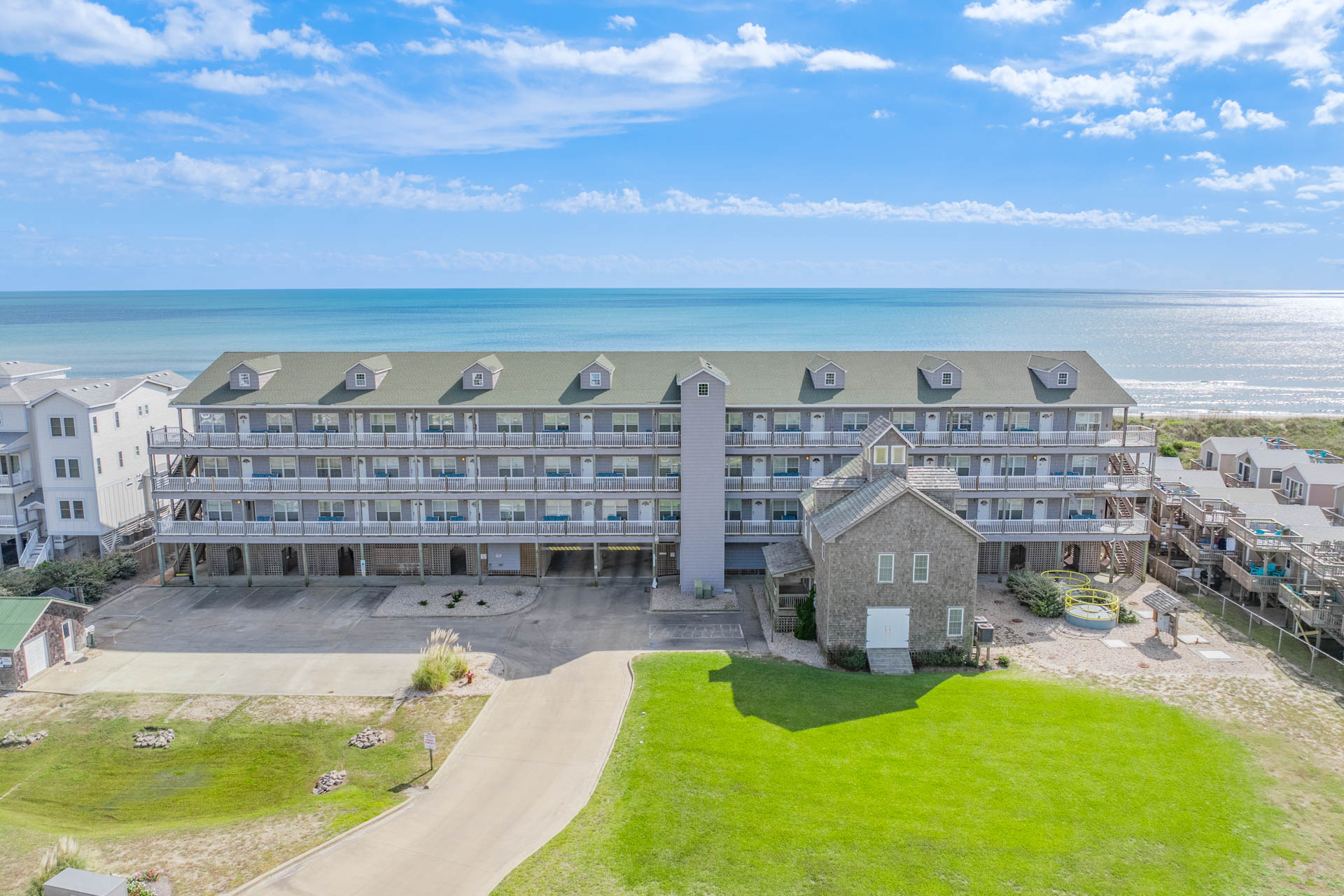 Surf Or Sound Realty 1257 Gnarly Wave Exterior 4