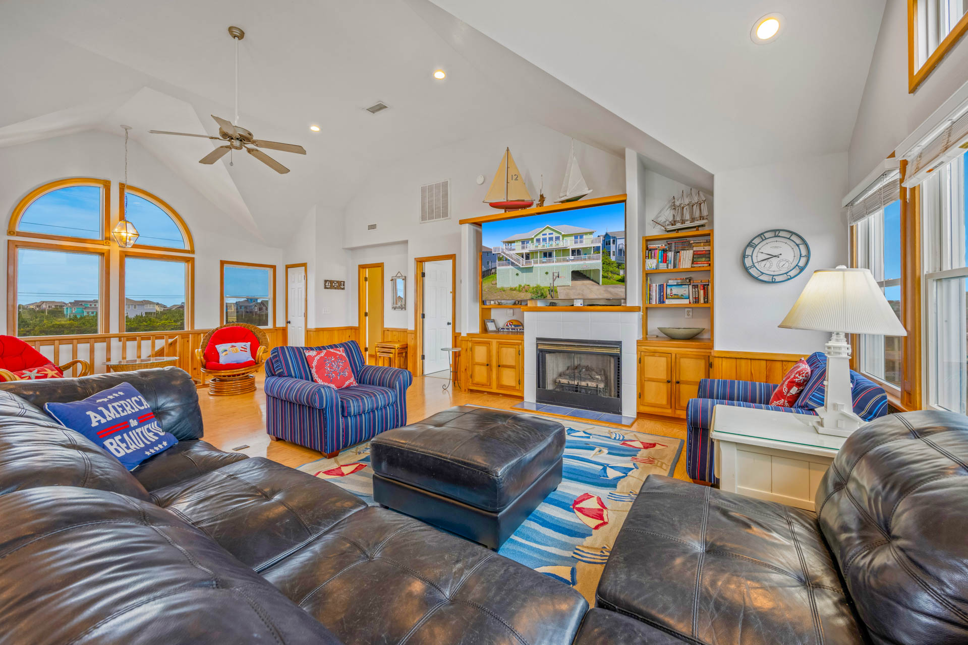 Surf Or Sound Realty 1250 Carolina Pearl Great Room 5