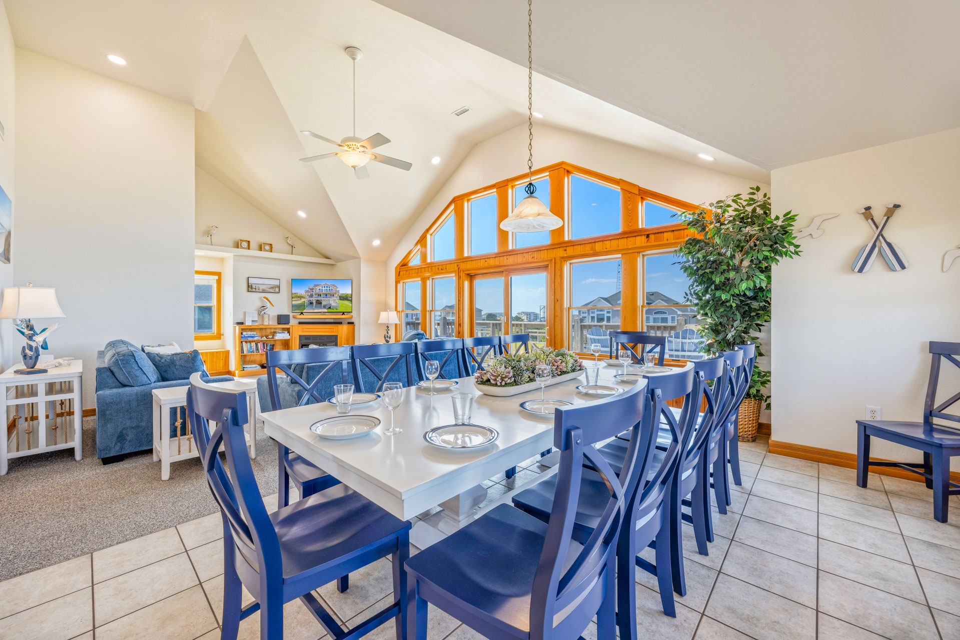 Surf Or Sound Realty 928 Surfs Up Rodanthe Dining Area 3