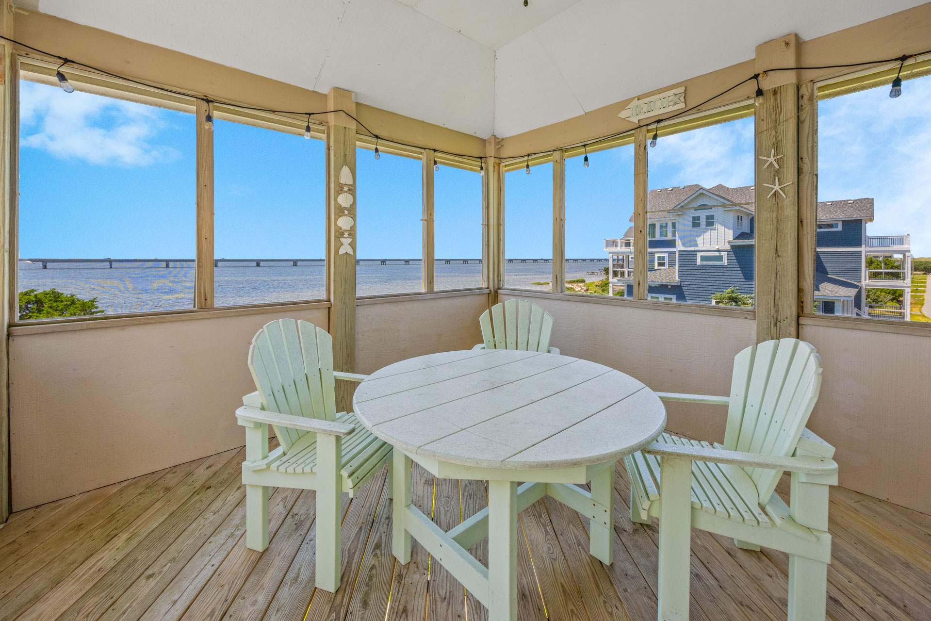 Surf Or Sound Realty 566 La Familia Screened Porch